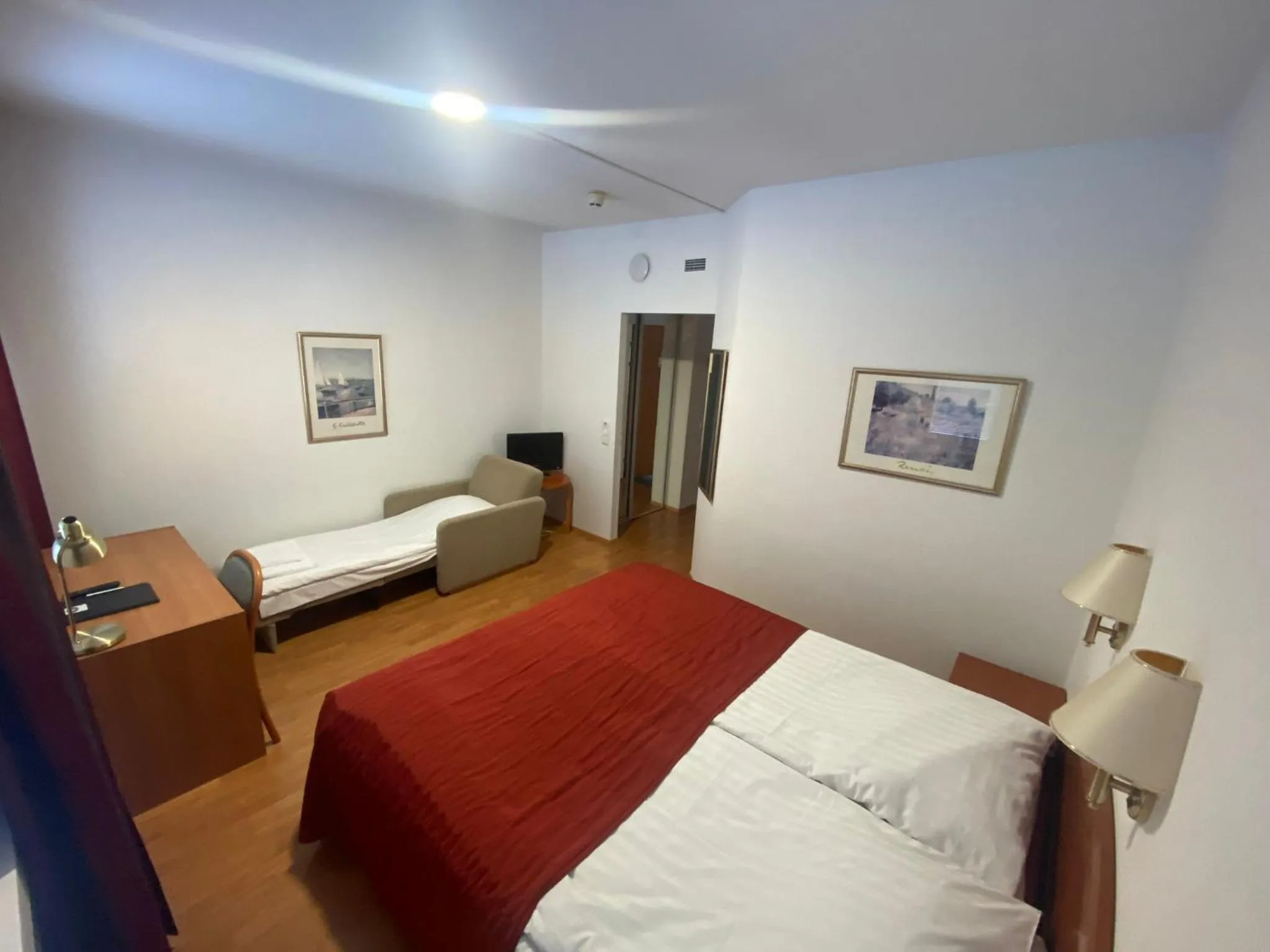 Bed in Finlandia Park Hotel Helsinki