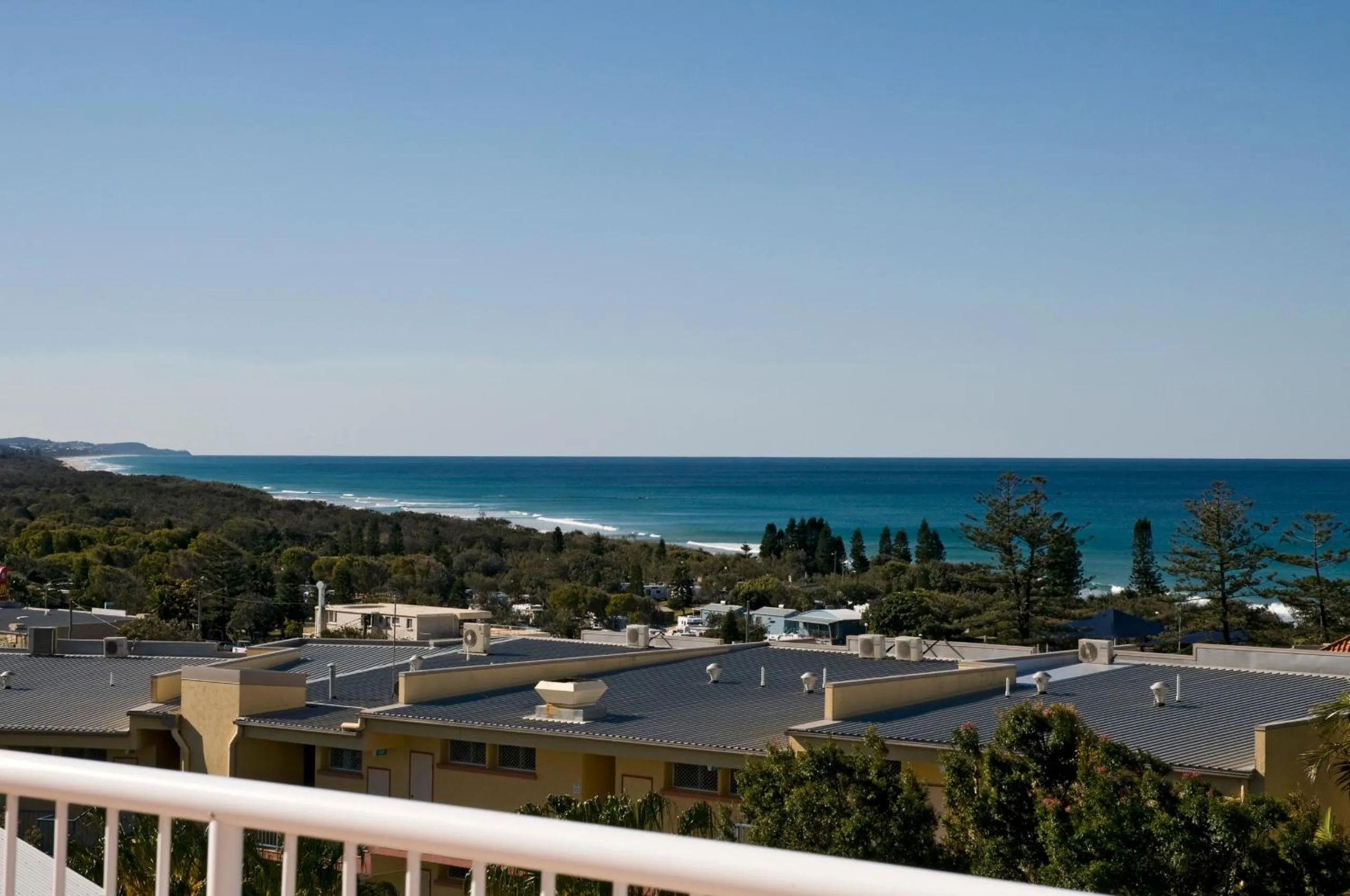 Sea view in Coolum Seaside Apartments