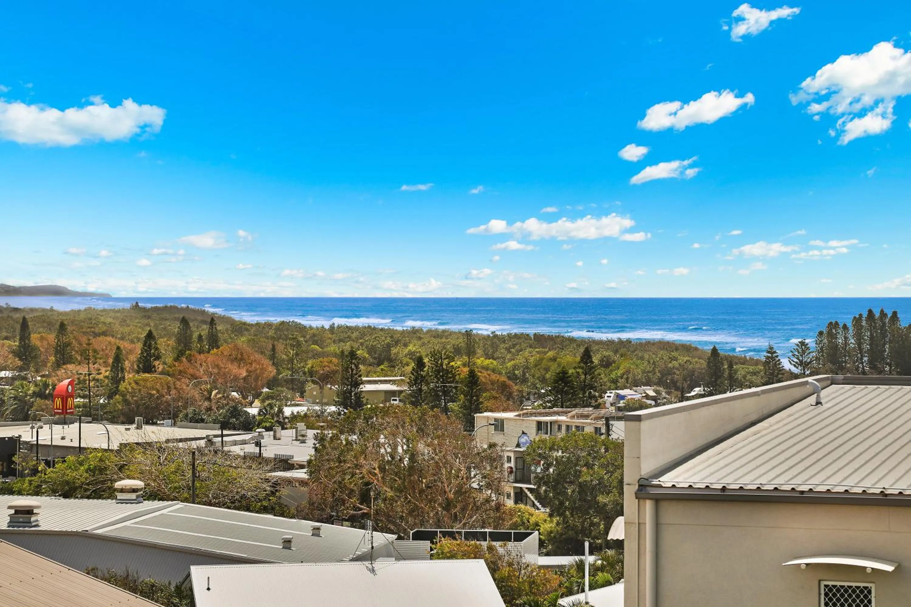 Natural landscape in Coolum Seaside Apartments