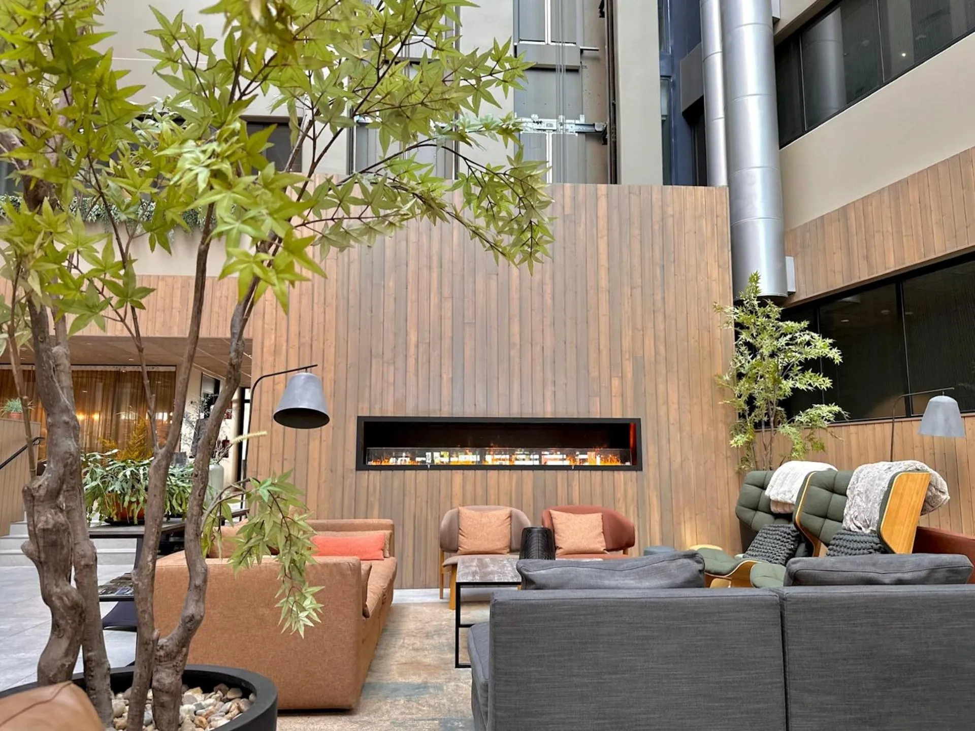 Lobby or reception in Skyline Airport Hotel