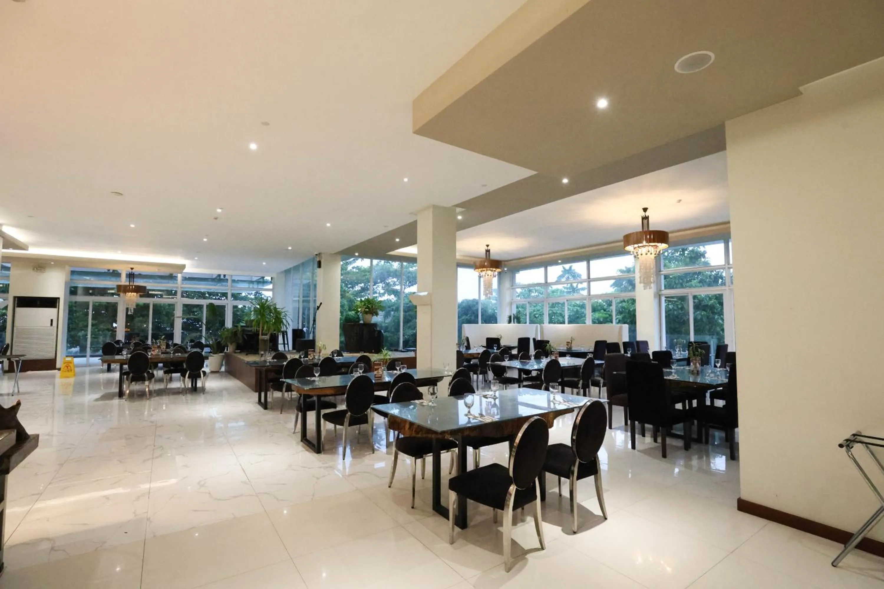 The Oriental Hotel Legazpi