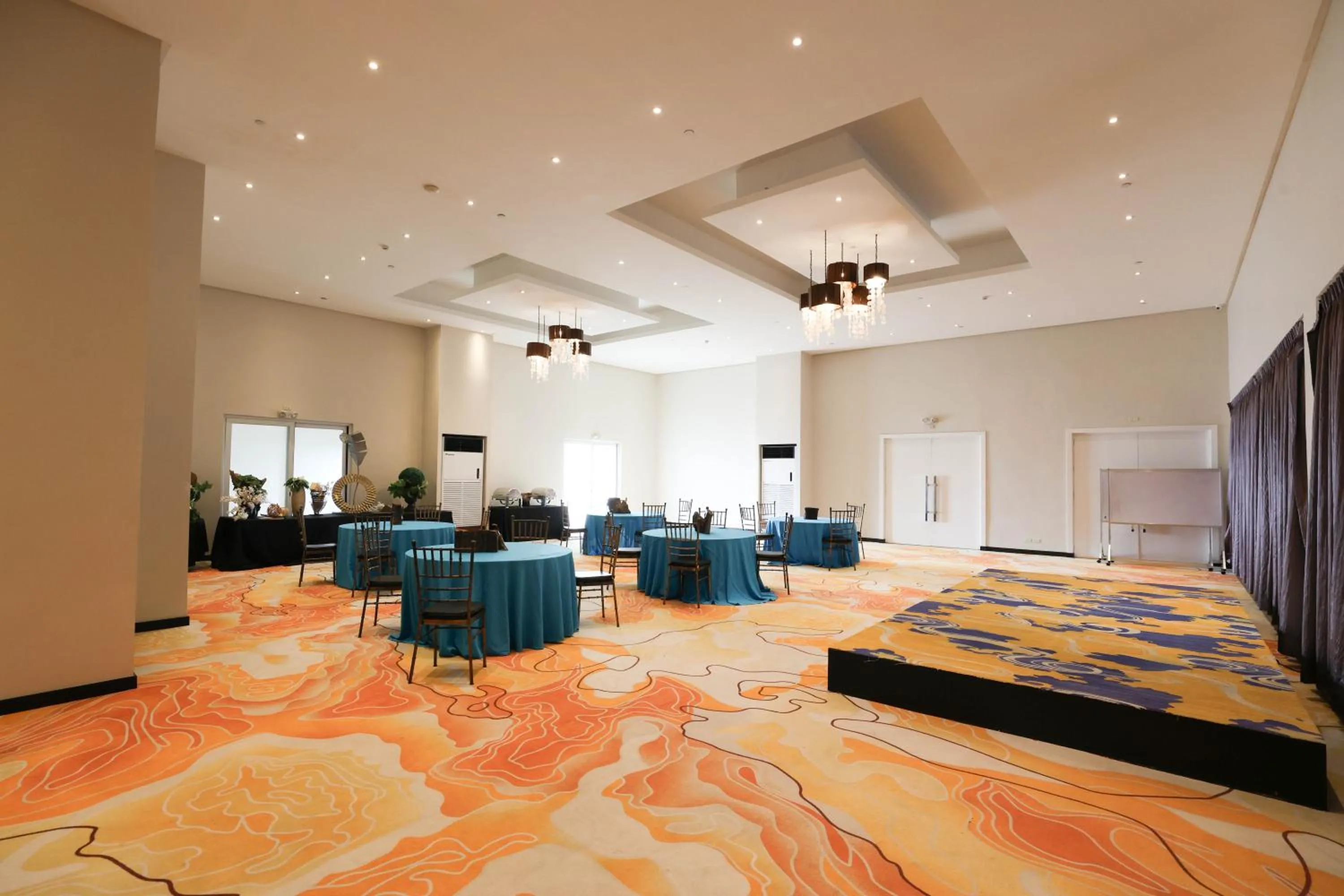 The Oriental Hotel Legazpi