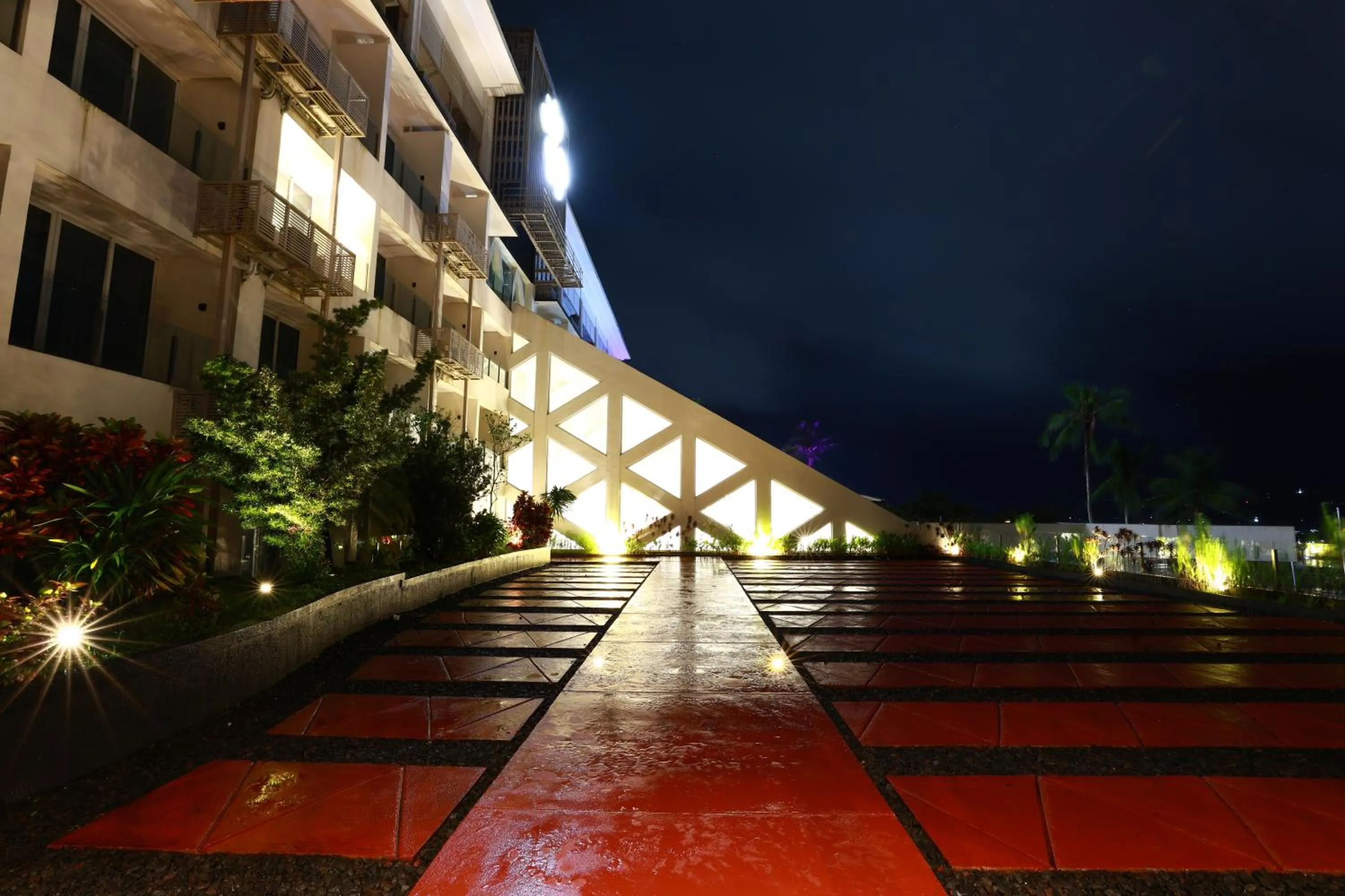 The Oriental Hotel Legazpi