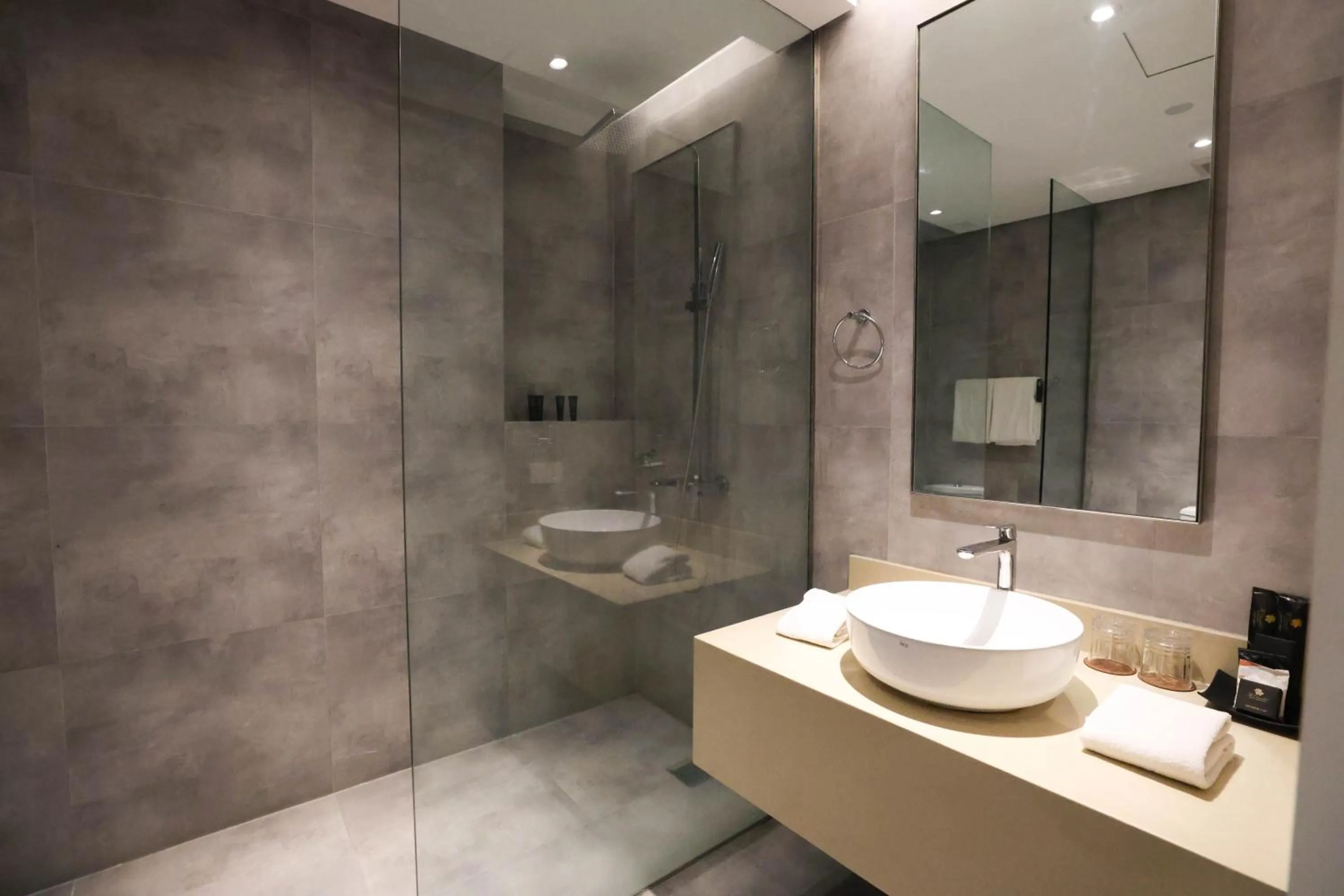 The Oriental Hotel Legazpi