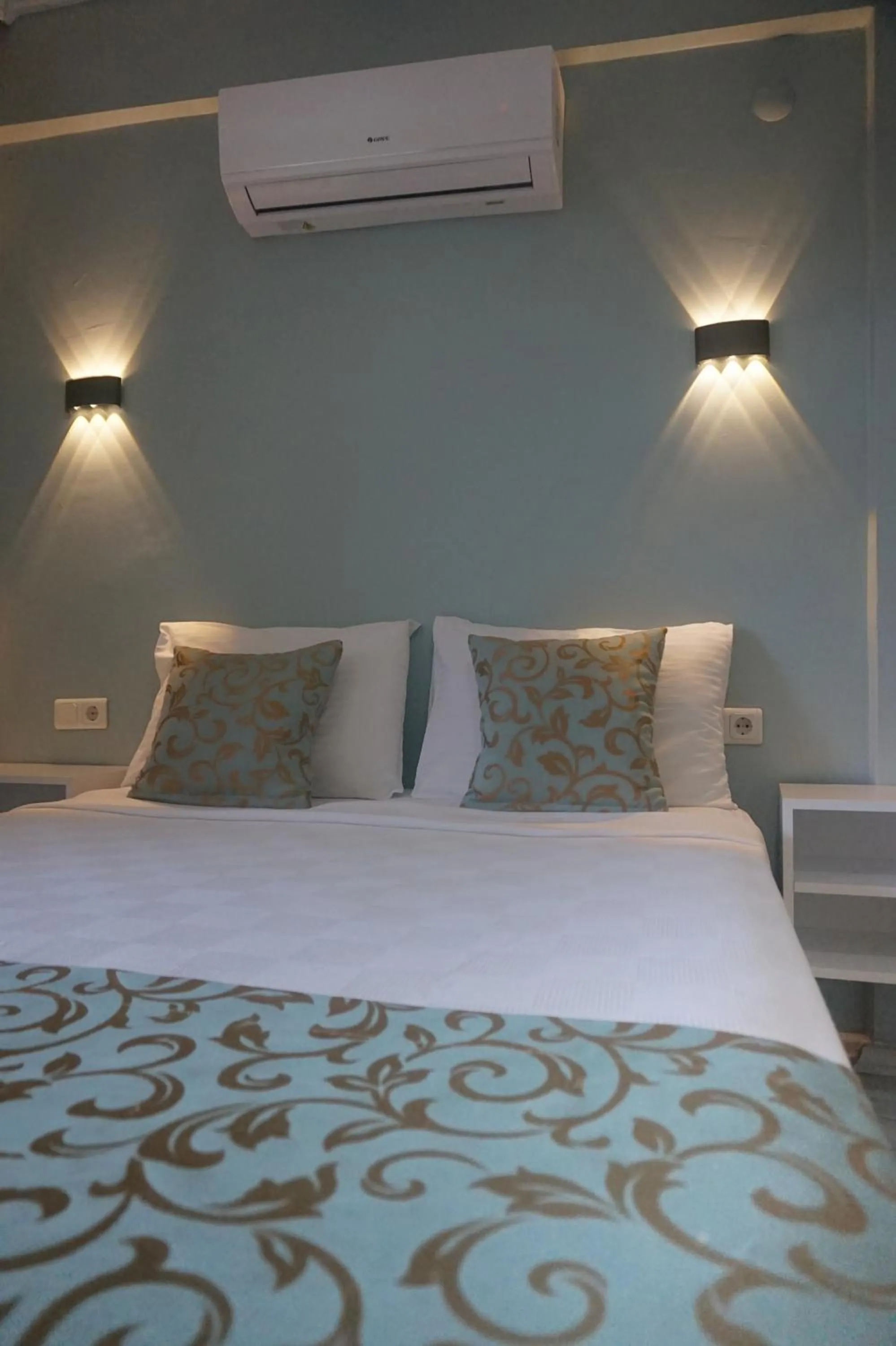 Bed in Sezgin Boutique Hotel