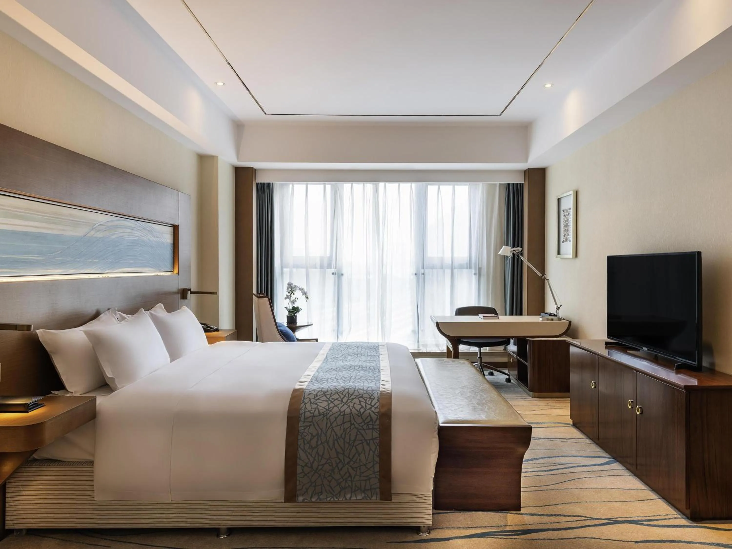 Bedroom, Bed in Novotel Qingdao New Hope