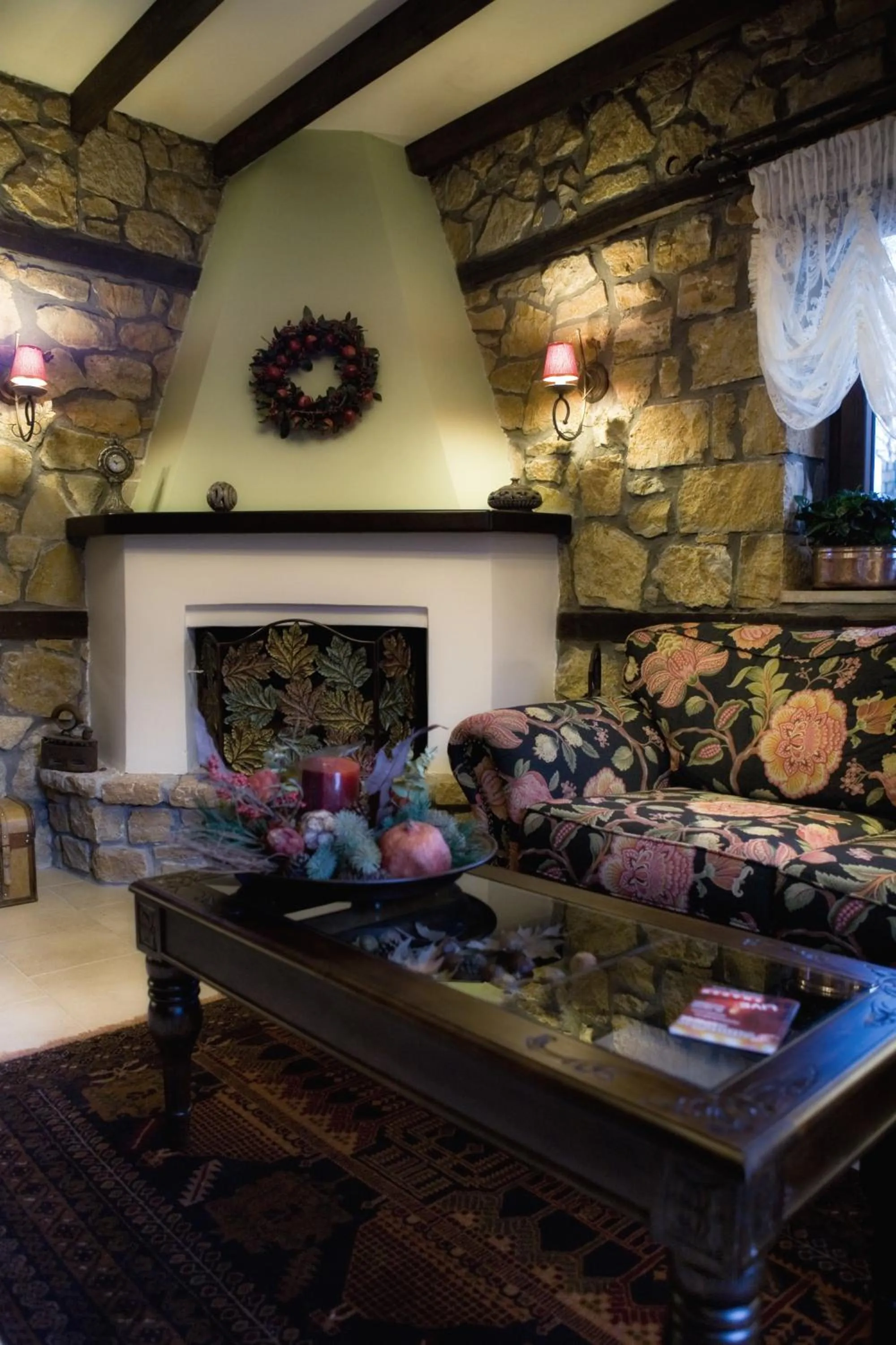 Lobby or reception in Archontiko Emmanouilidi Suites