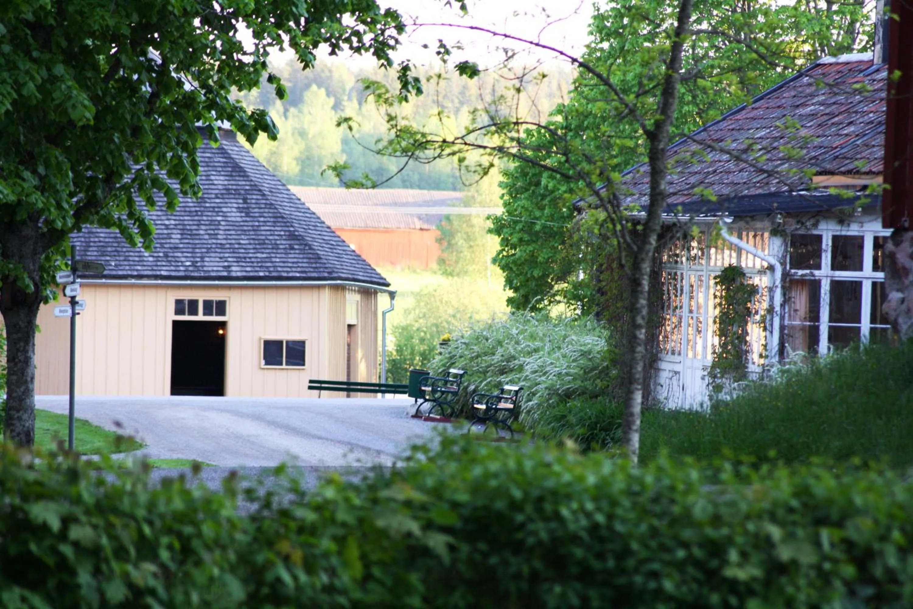 Hiking in Sätra Brunn Hälsobrunn