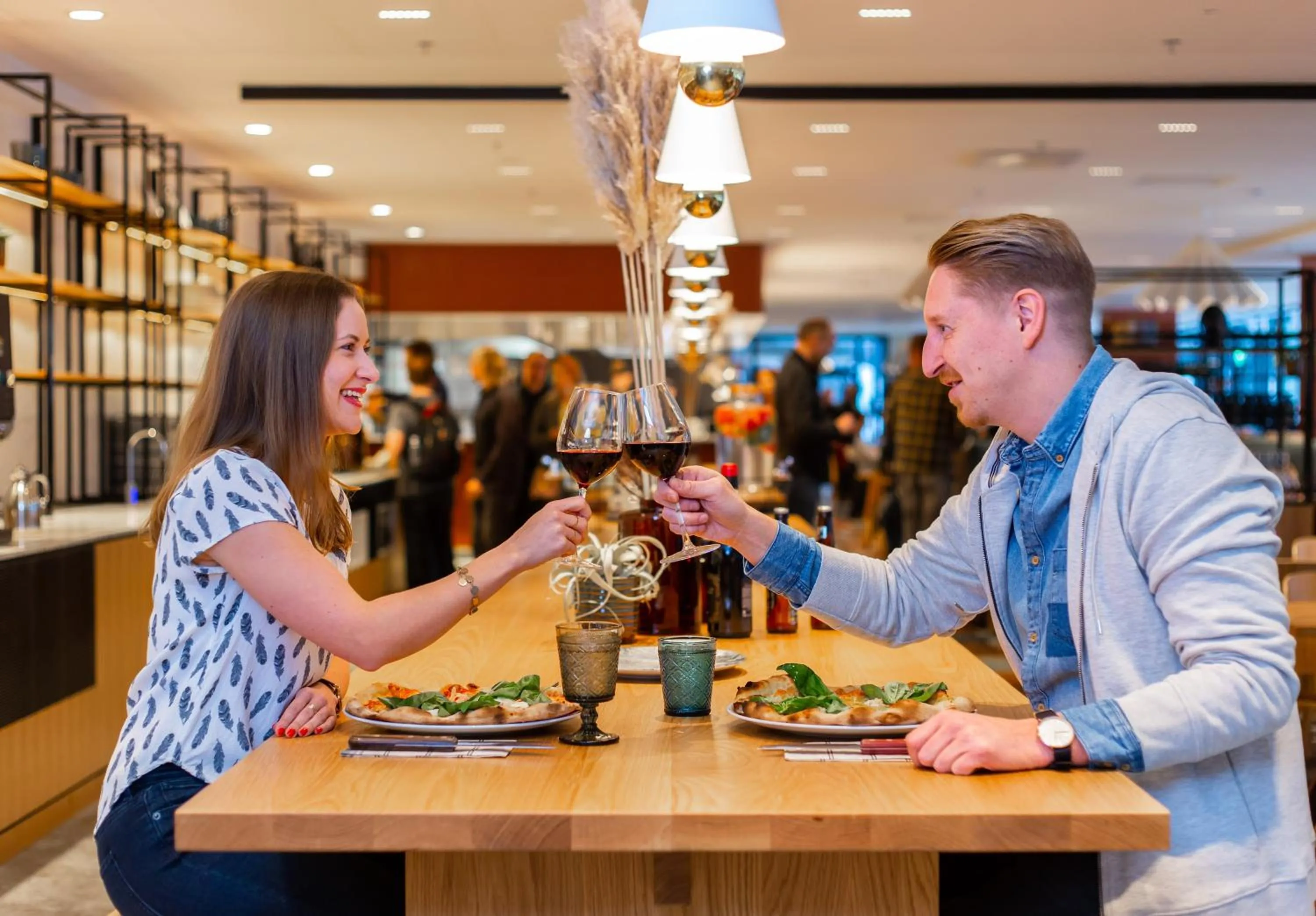 Restaurant/places to eat in Holiday Inn Helsinki - Expo by IHG