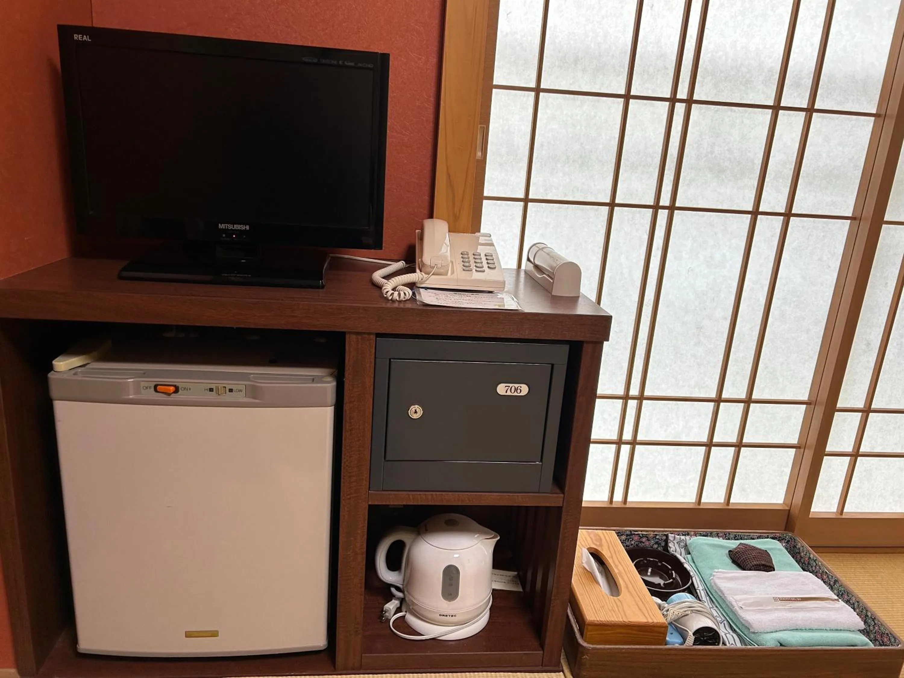 Coffee/tea facilities in Matsumoto Ryokan