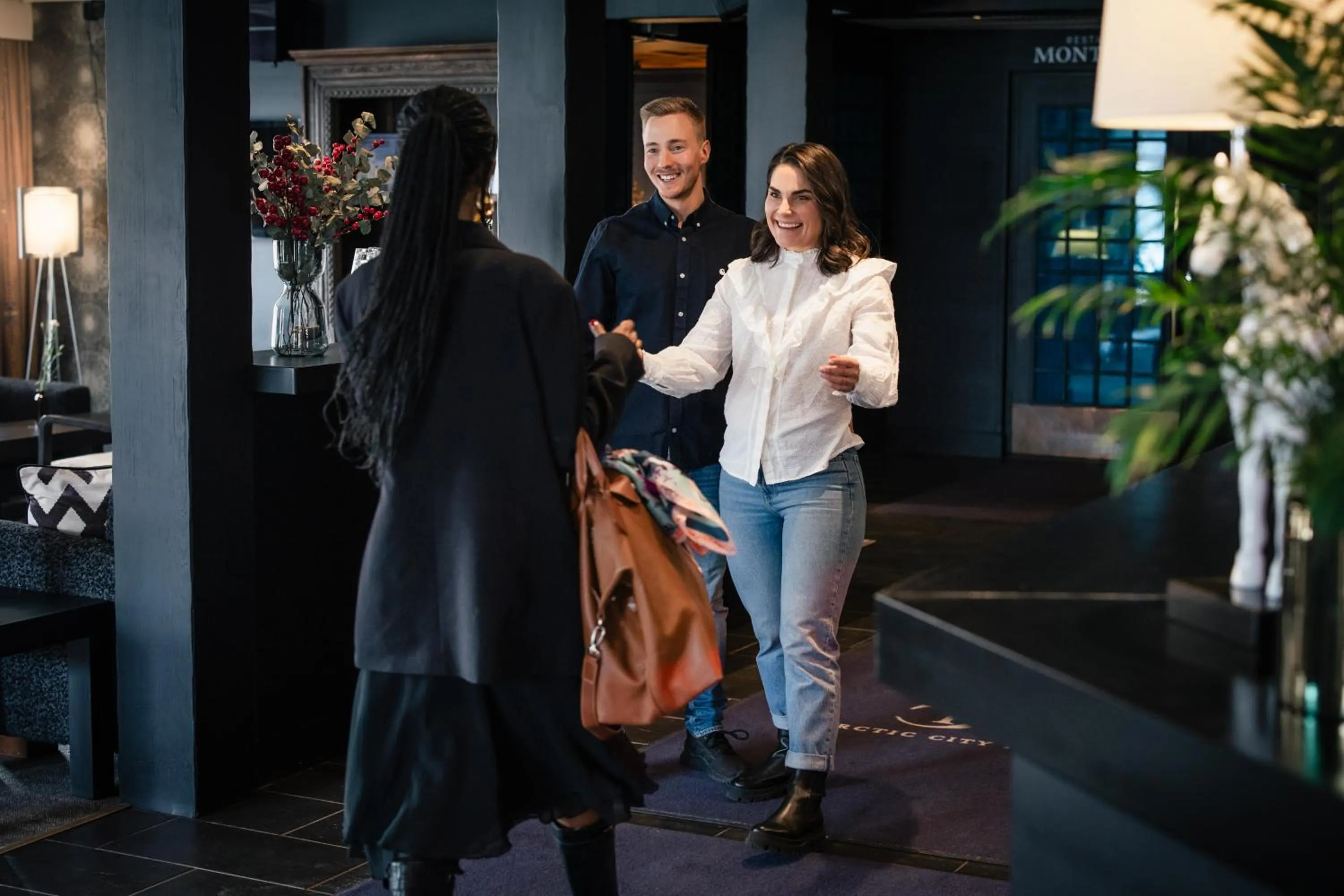 Lobby or reception in Arctic City Hotel