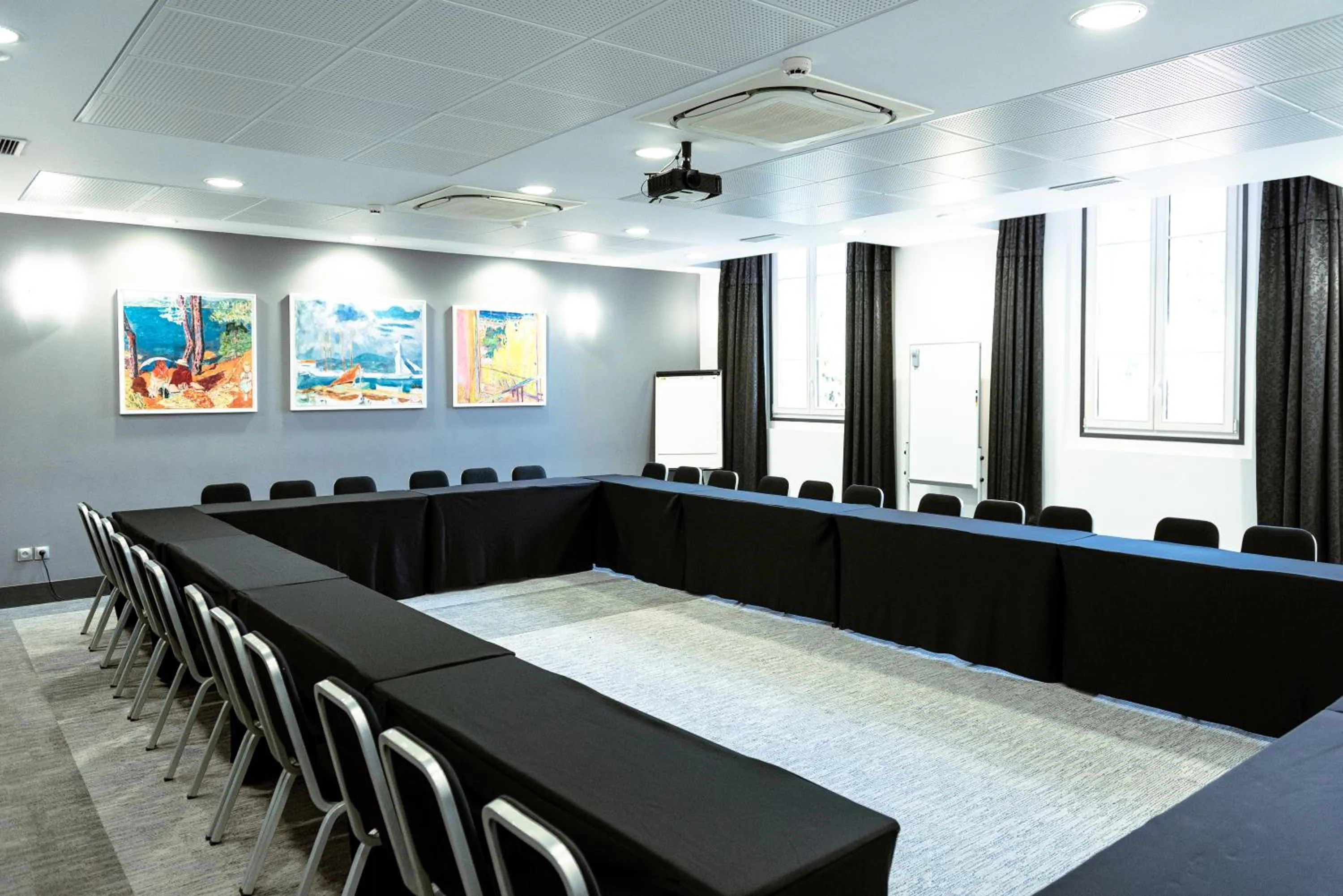 Meeting/conference room in Hotel Le Saint Paul