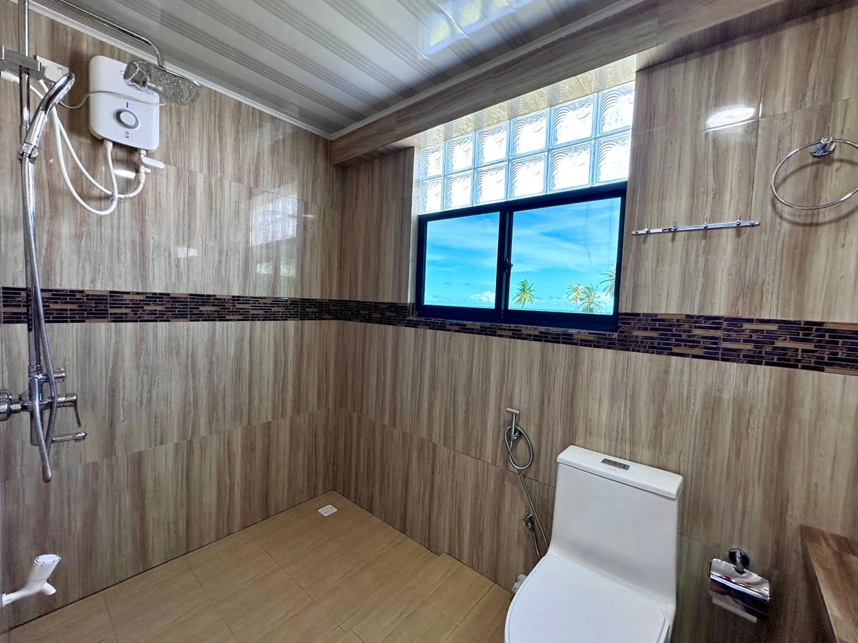 Shower in Galaxy Sunrise Sea View