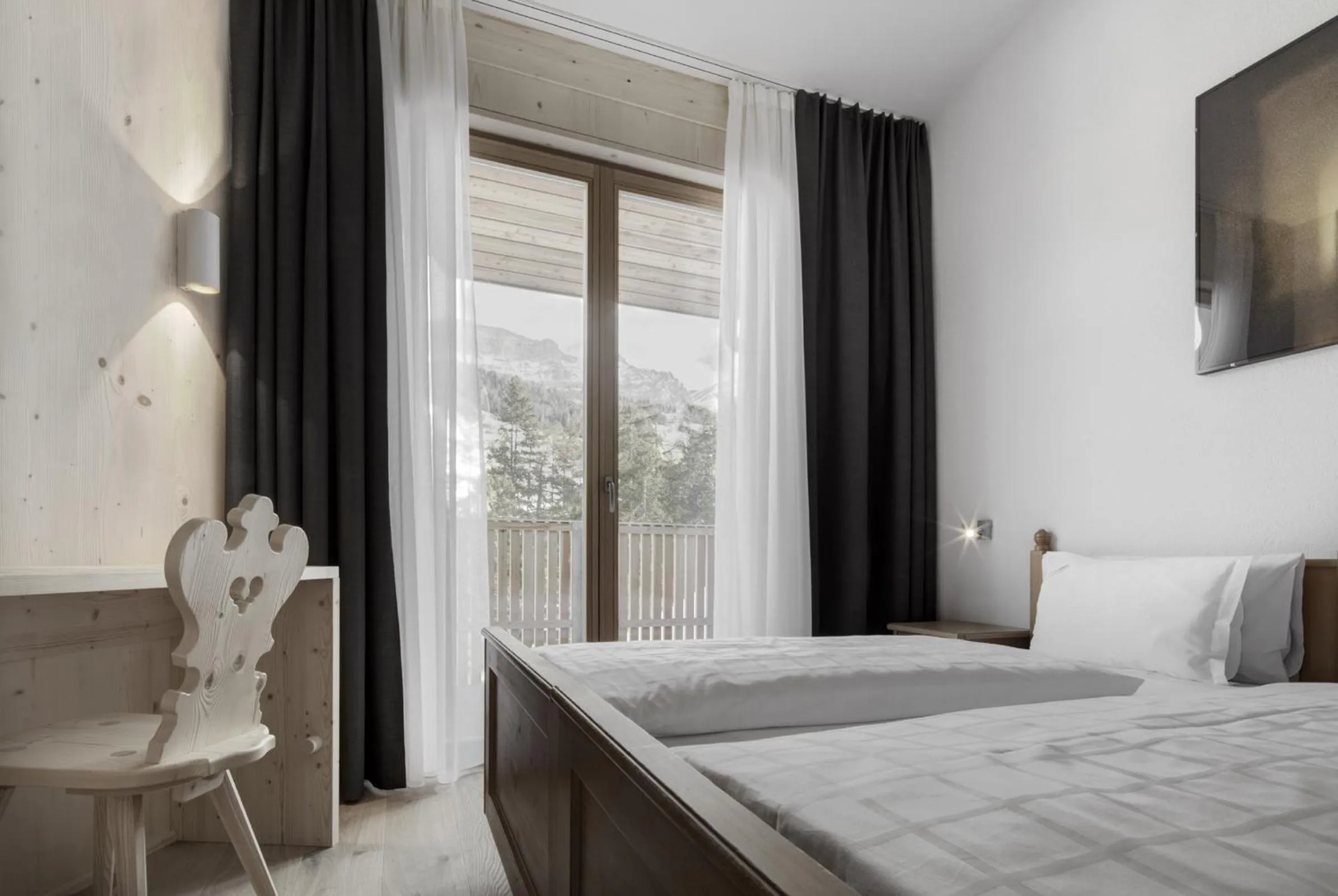 Photo of the whole room, Bed in Hotel Gardenazza