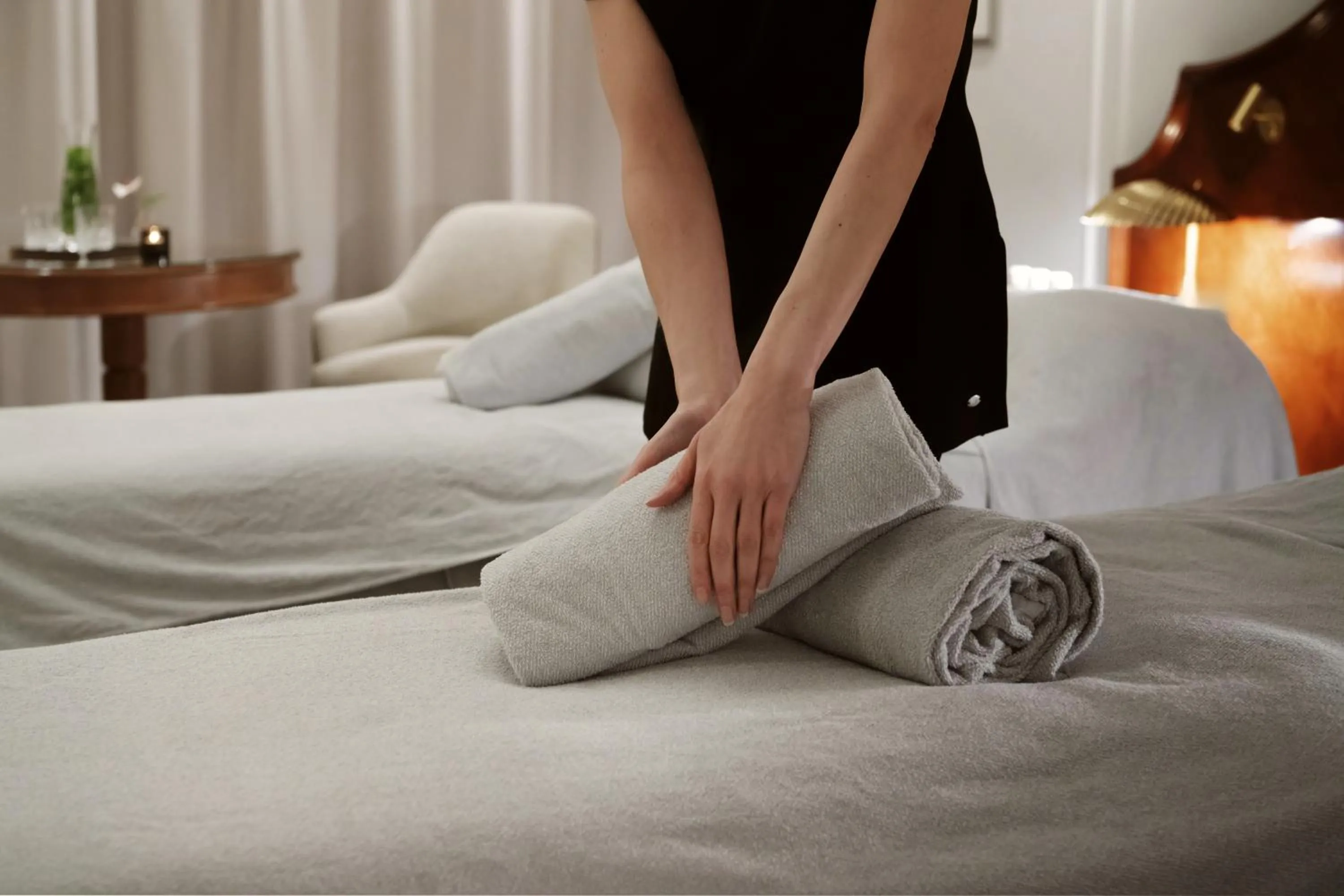 Spa and wellness centre/facilities, Bed in Hotel Kämp