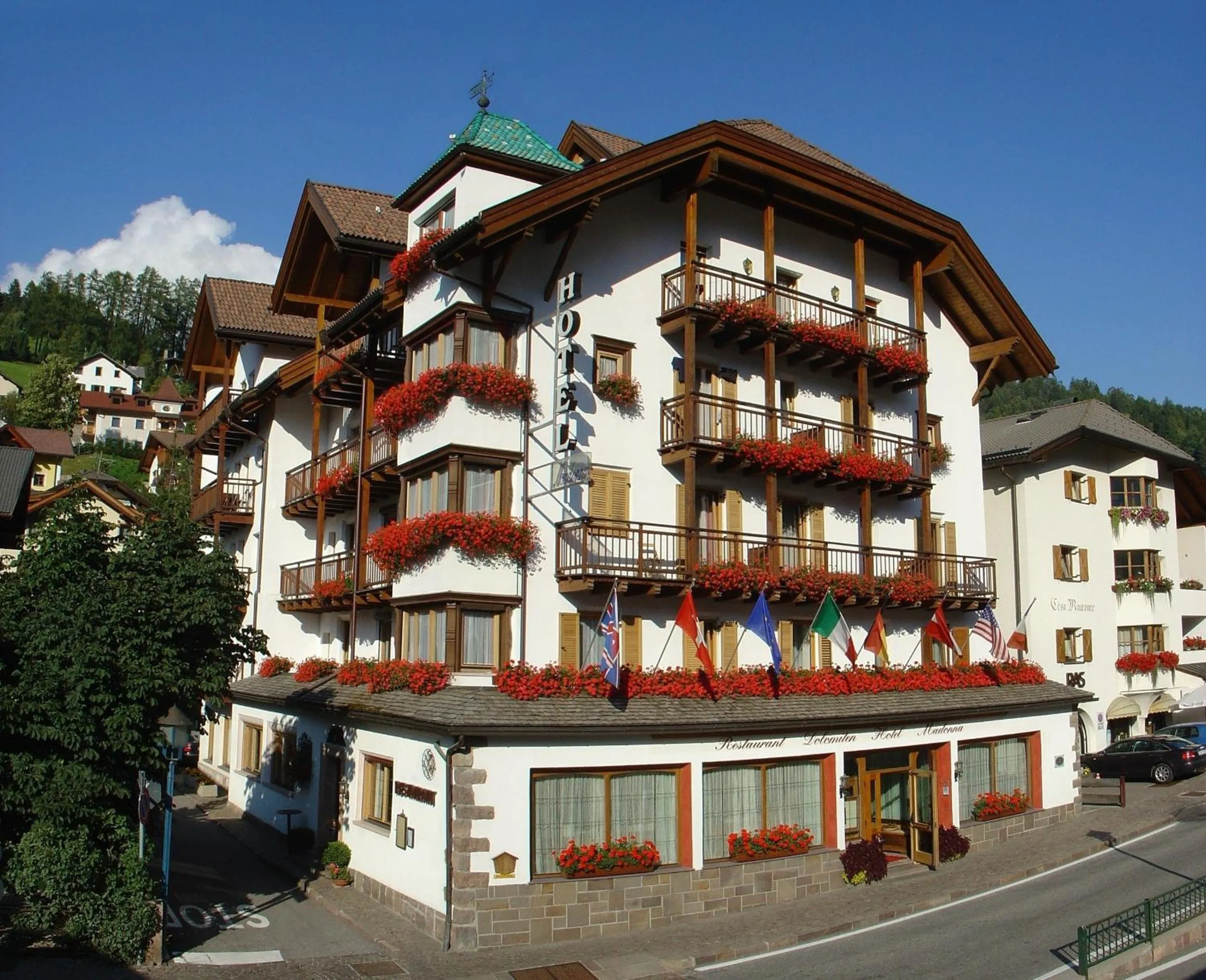 Facade/entrance in Hotel Dolomiti Madonna
