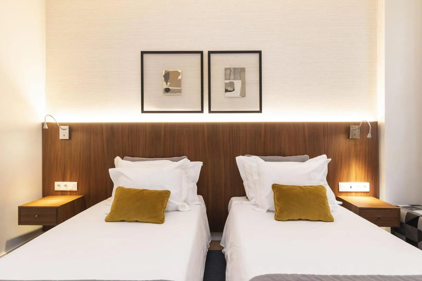 Bed in Augusta Residence Apartments