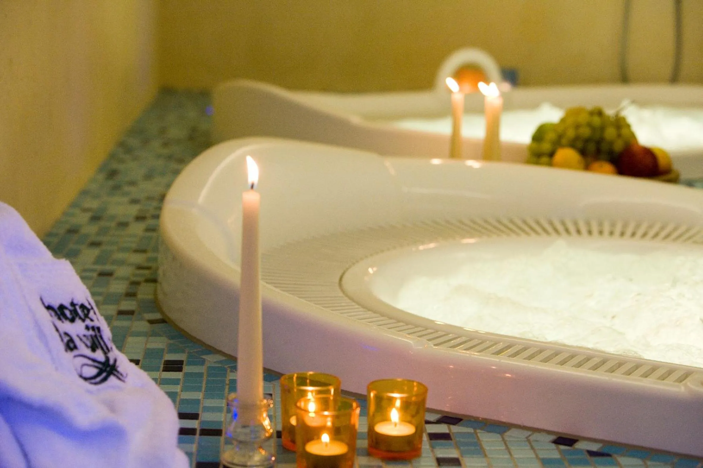 Hot Tub in Hotel La Villa