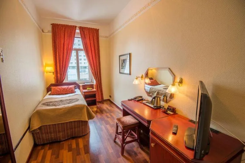 Bedroom, Bed in Hotel Astor