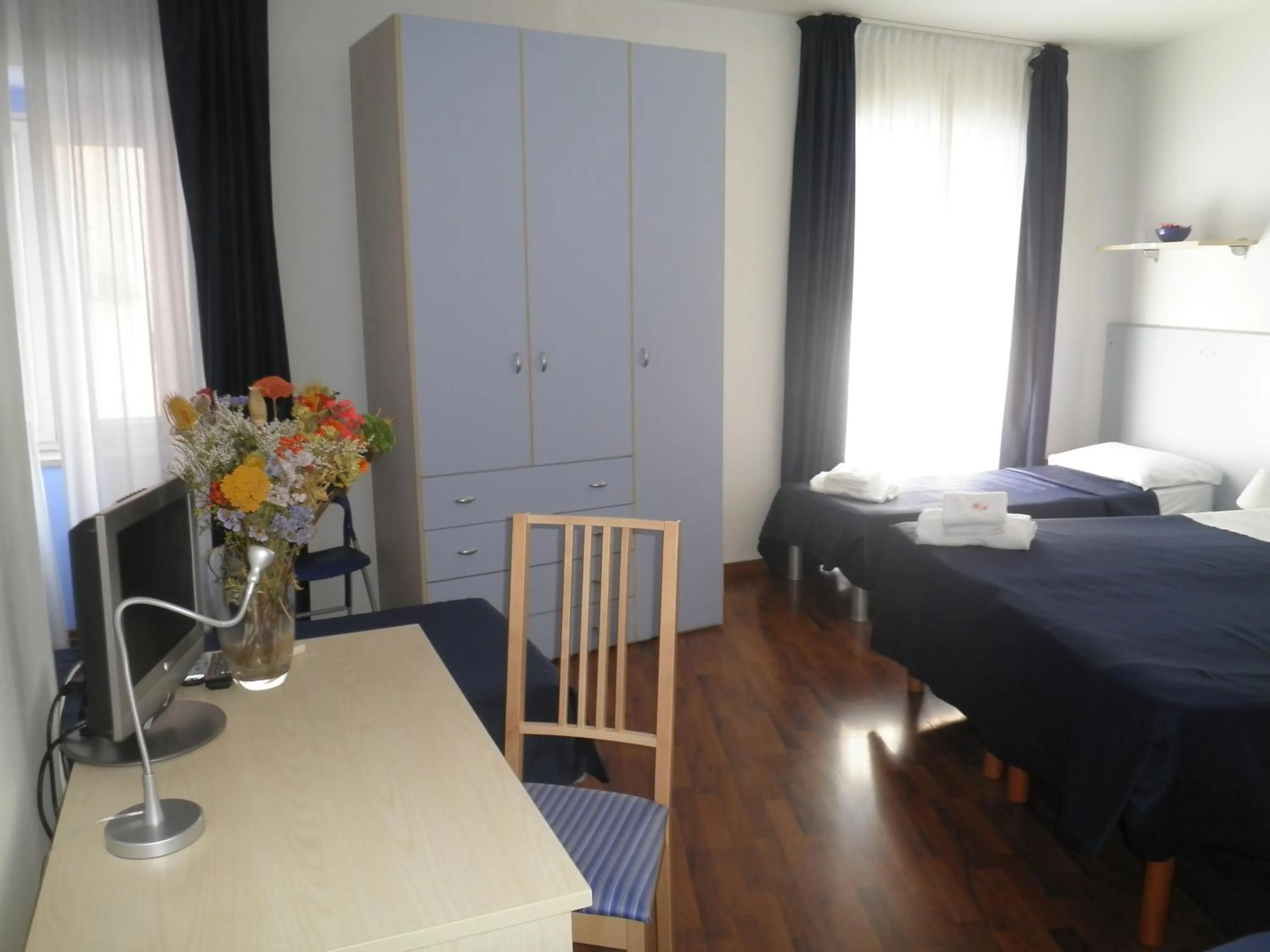 Day, Bed in Hotel La Bussola