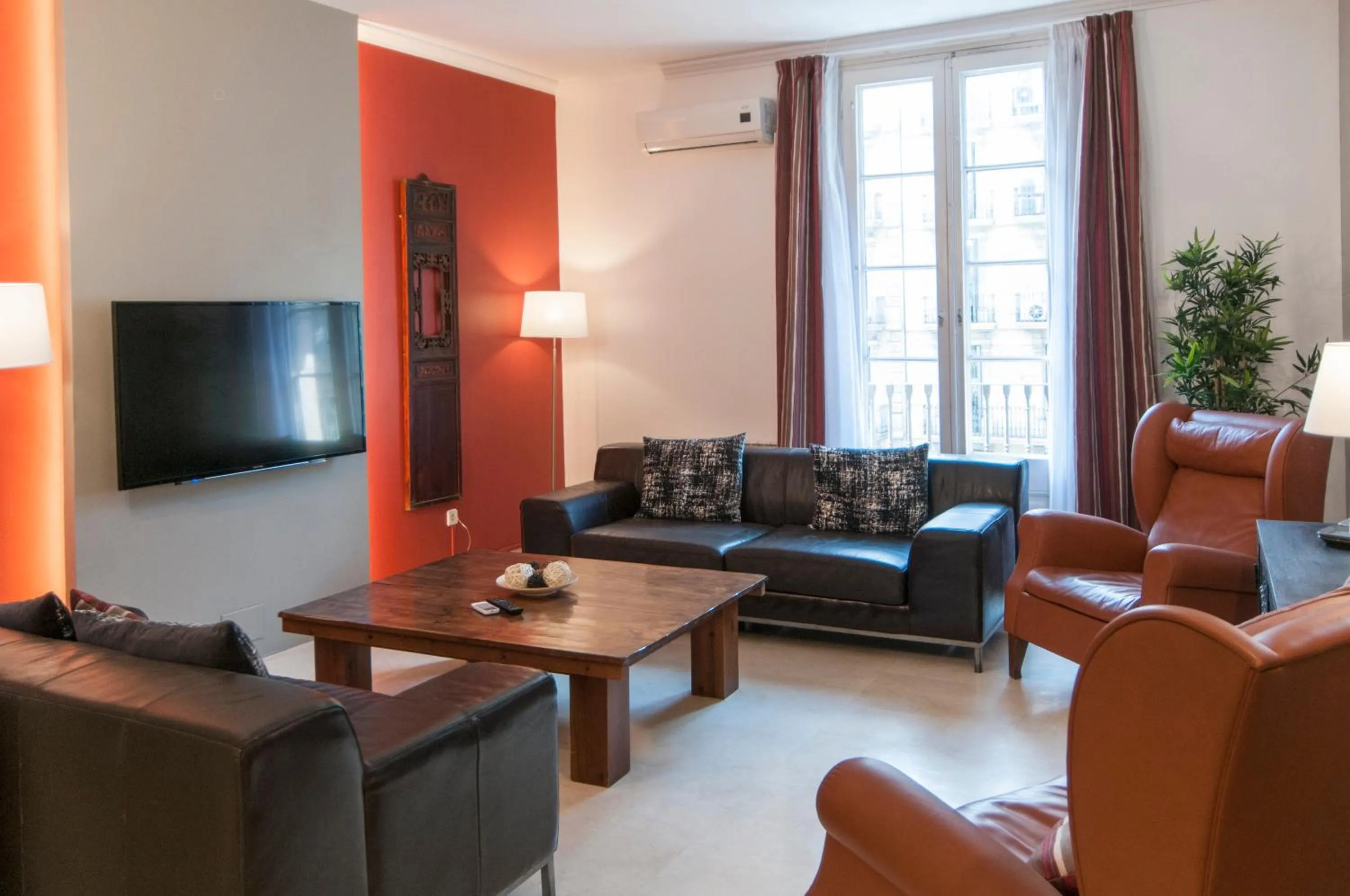 Living room in Serennia Apartamentos Ramblas - Plaça Catalunya