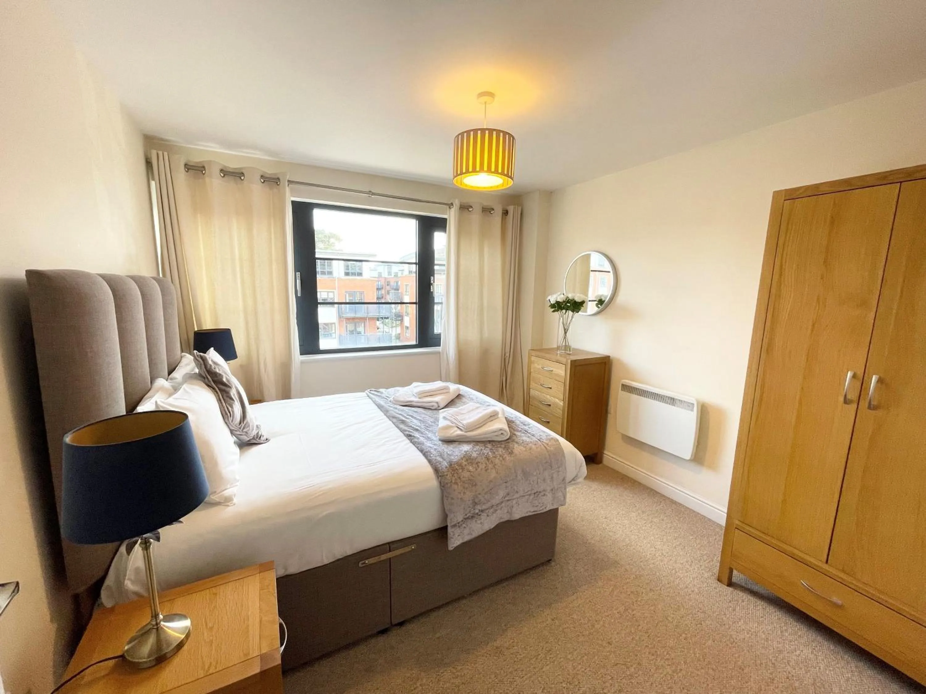 Bed in Blue Sky Apartments @Wallis Square, Farnborough