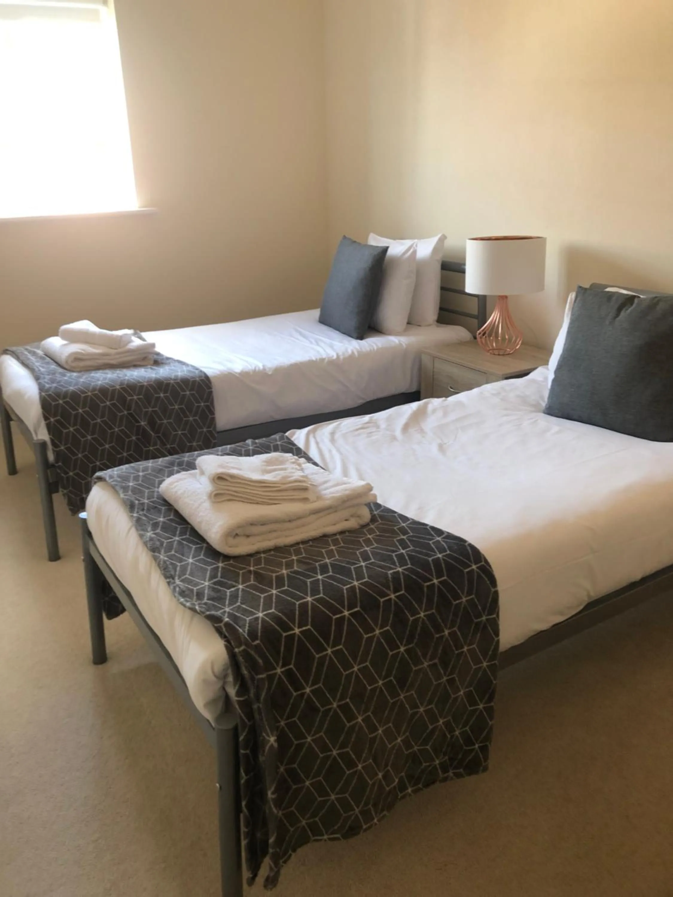 Photo of the whole room, Bed in Blue Sky Apartments @Wallis Square, Farnborough