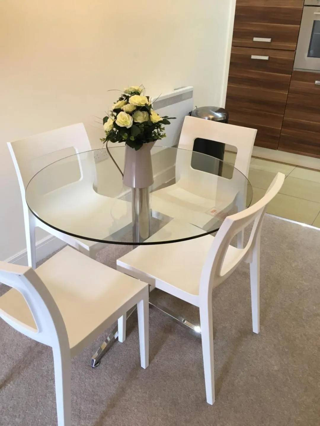Seating area in Blue Sky Apartments @Wallis Square, Farnborough