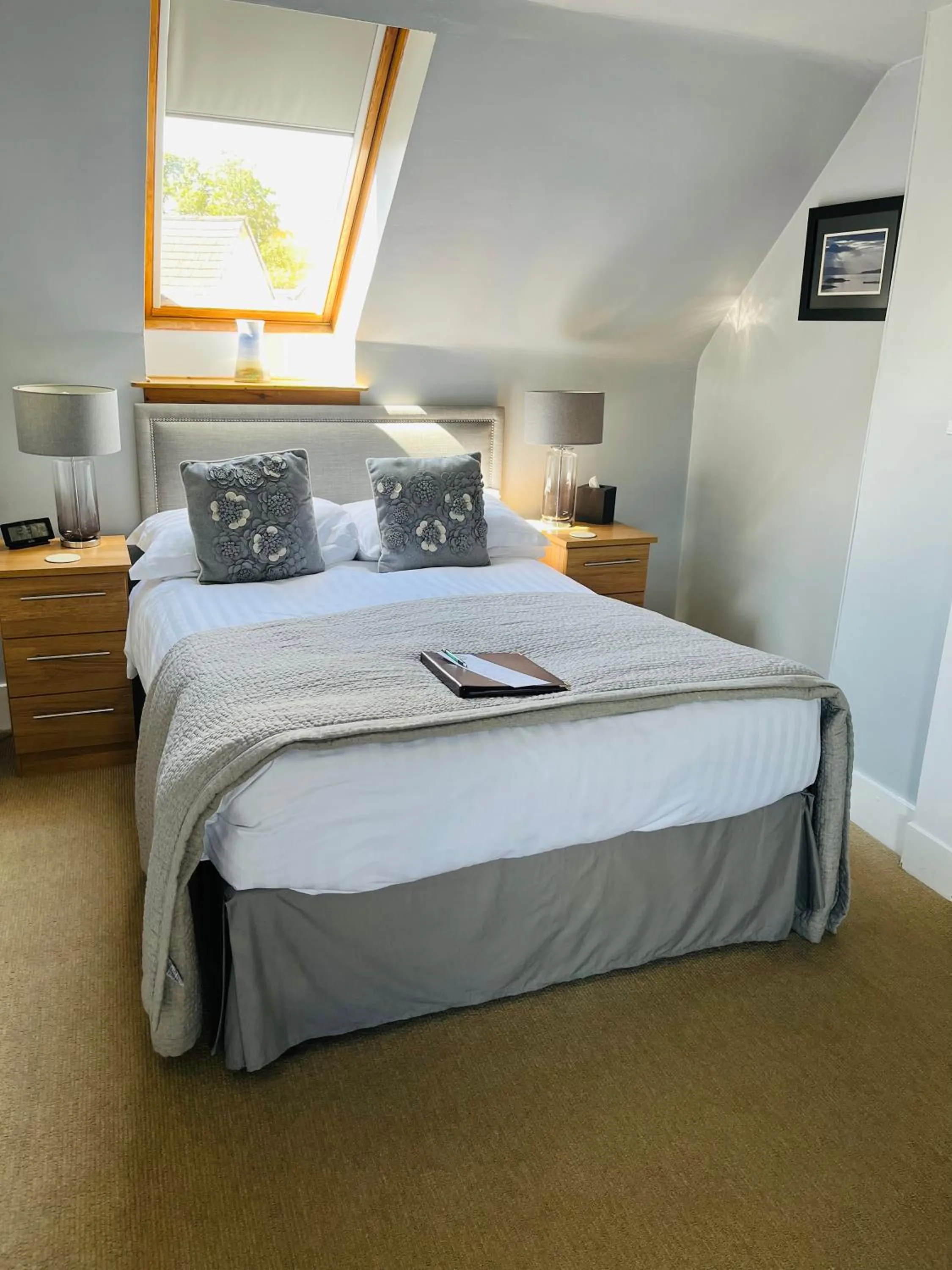 Bedroom, Bed in Furan GuestHouse