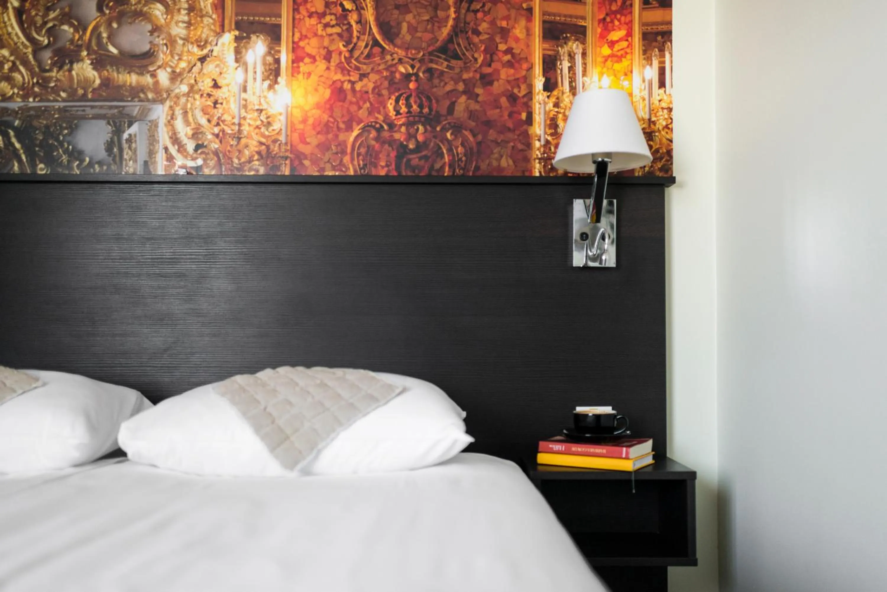 Bedroom, Bed in Comfort Hotel LT - Rock 'n' Roll Vilnius