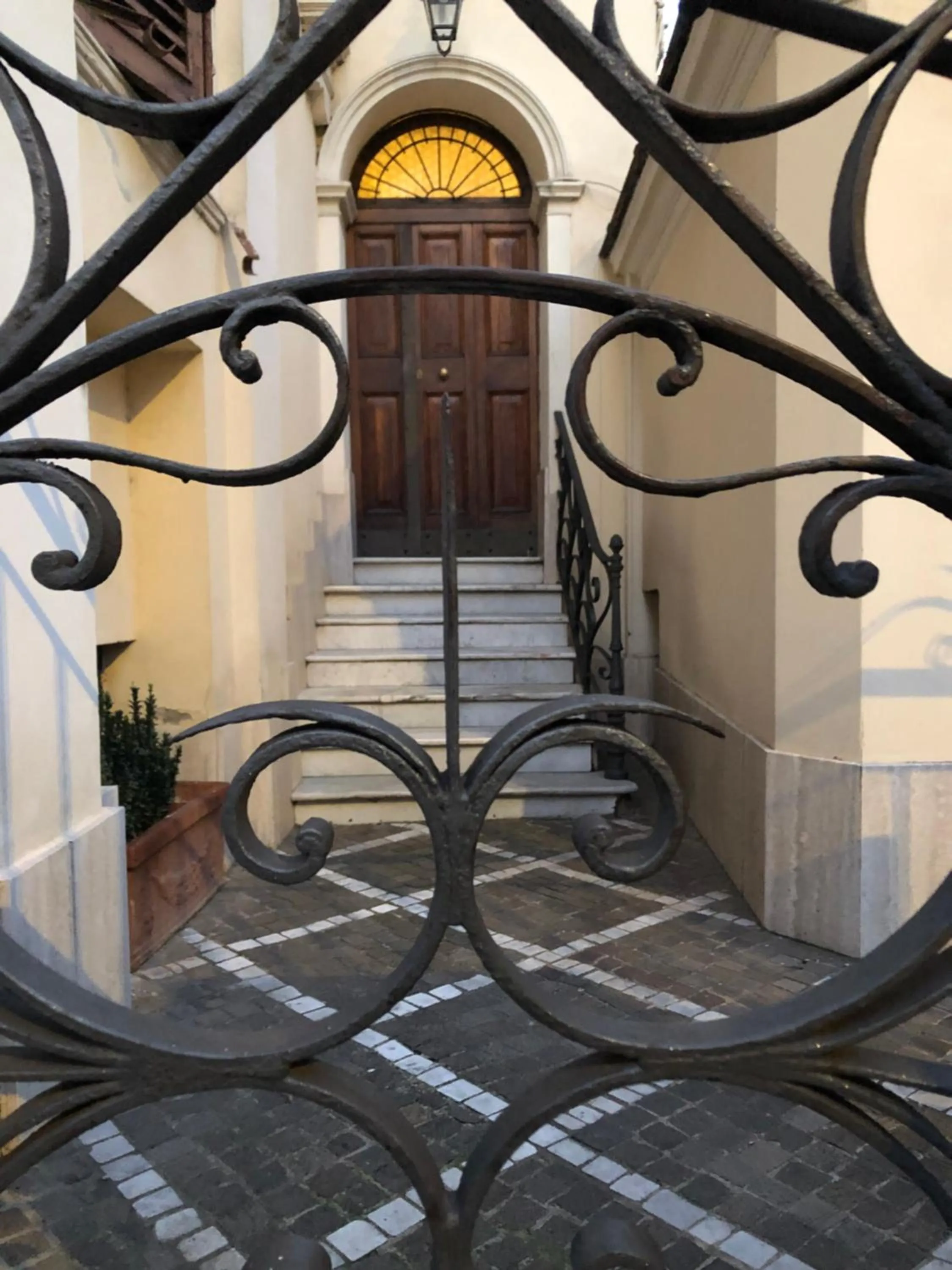 Facade/entrance in Virgilio Suite