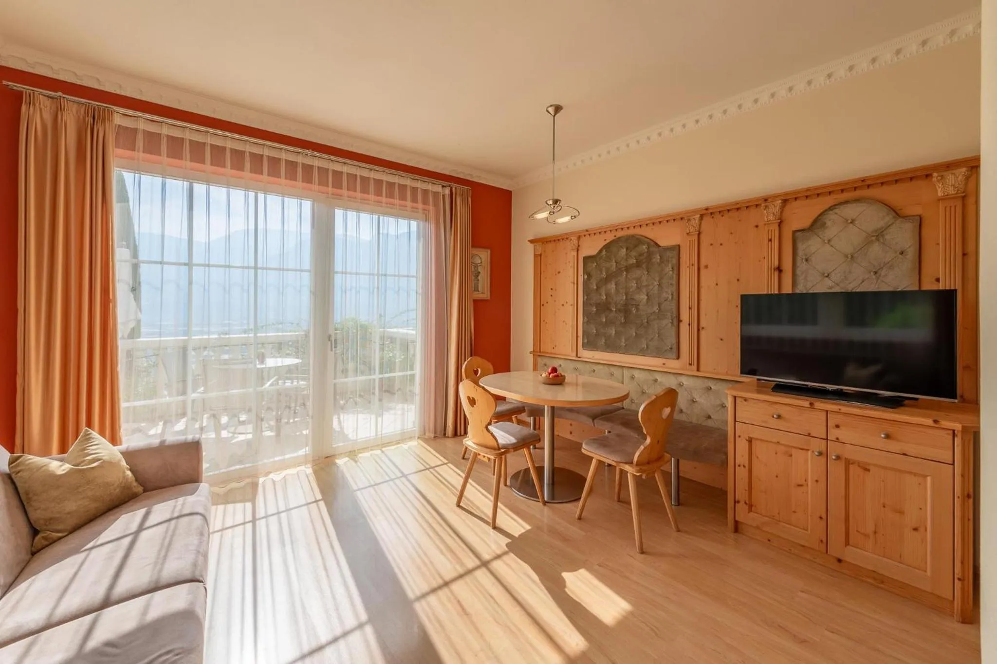 TV and multimedia in Panorama