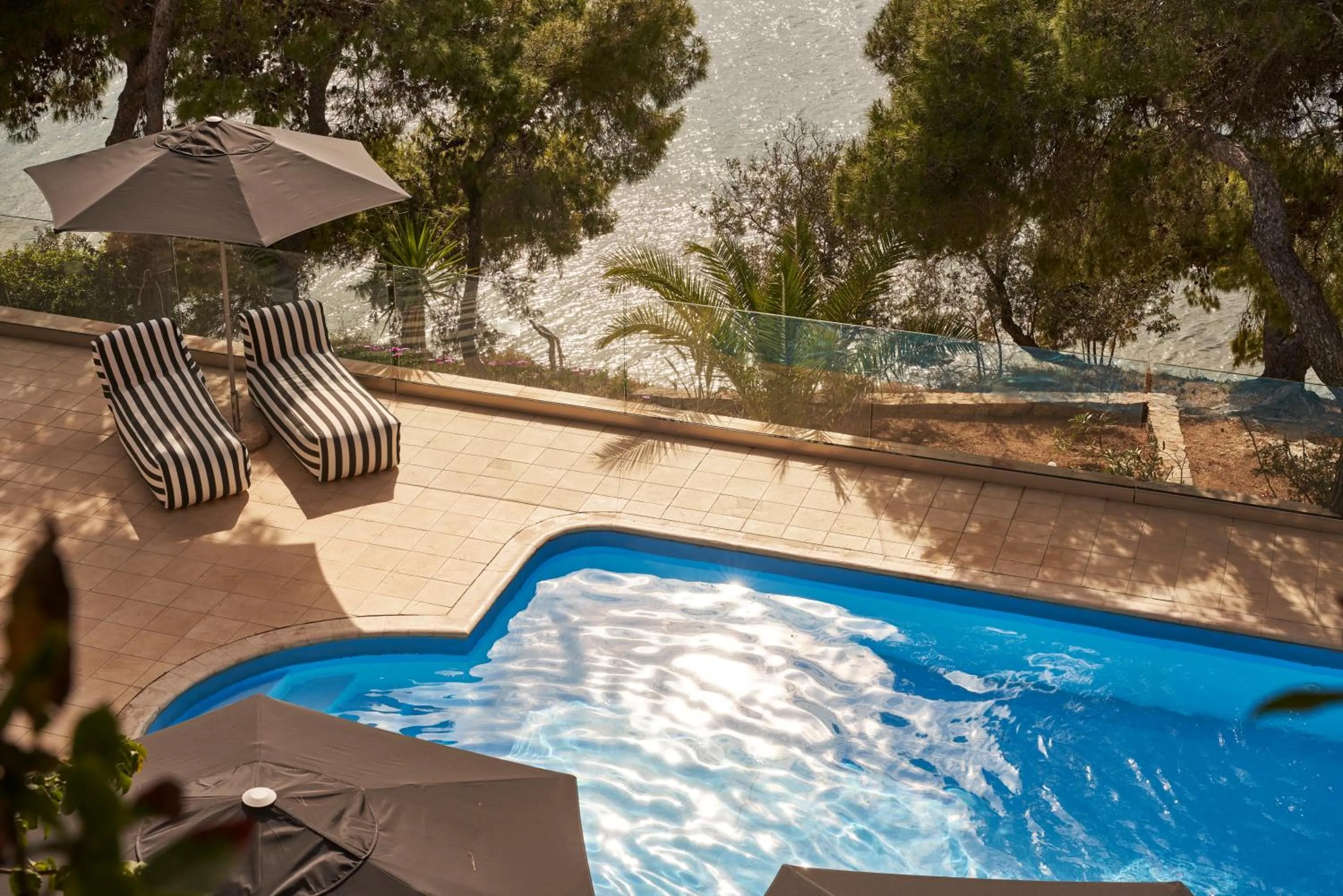Swimming pool in Xenia Poros Image Hotel