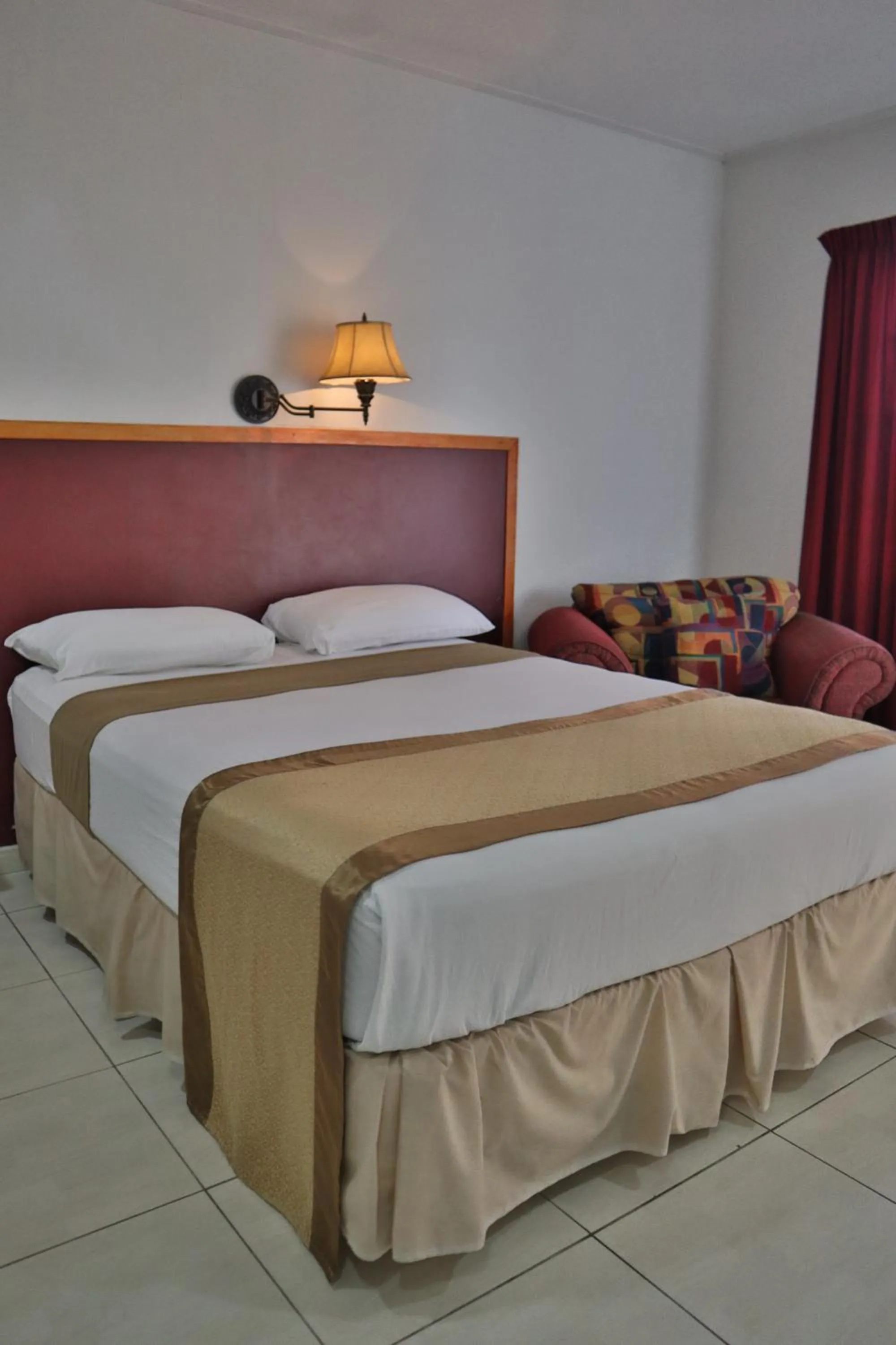 Bedroom, Bed in Hotel North Resort