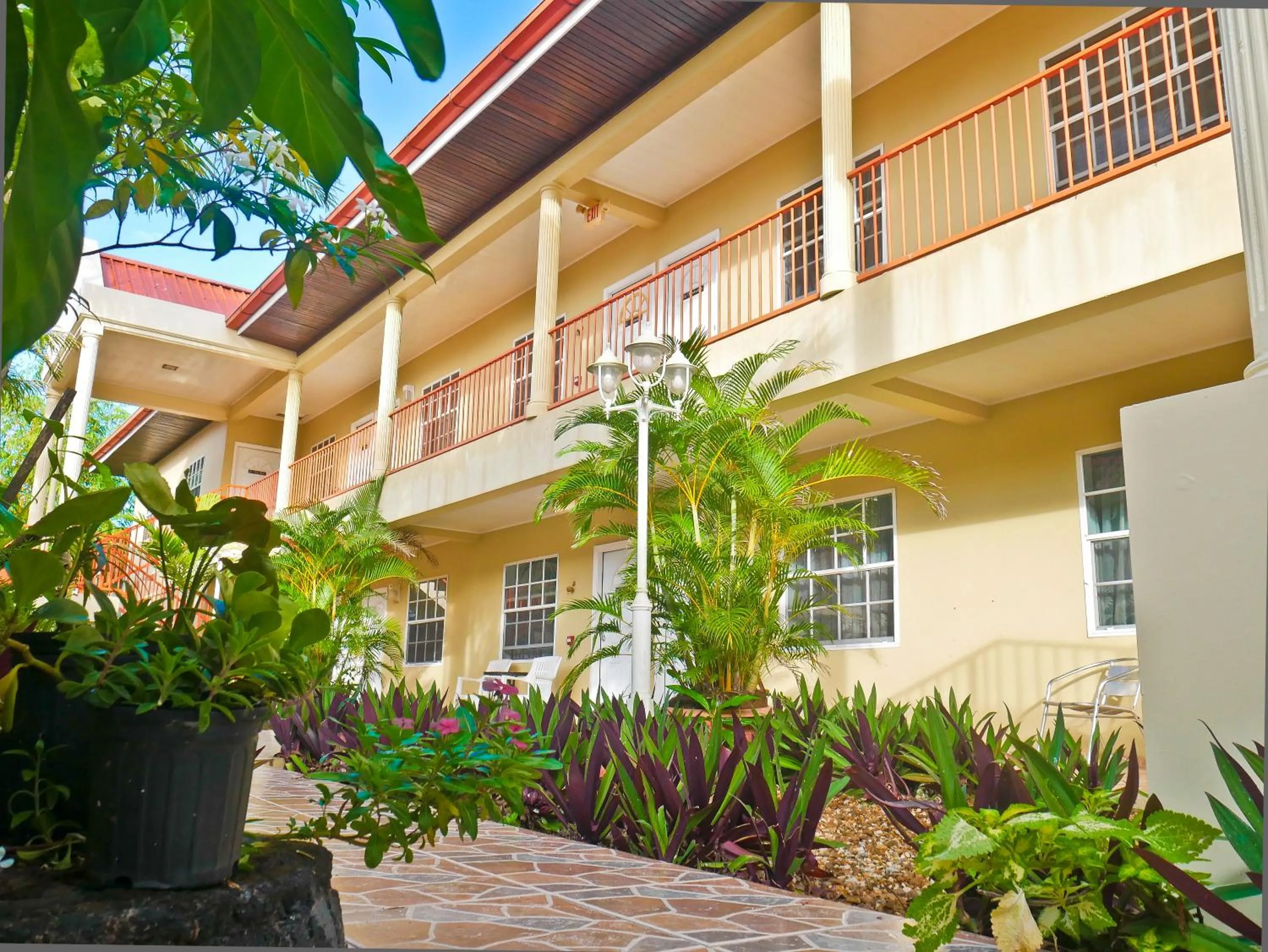 Property building in Hotel North Resort