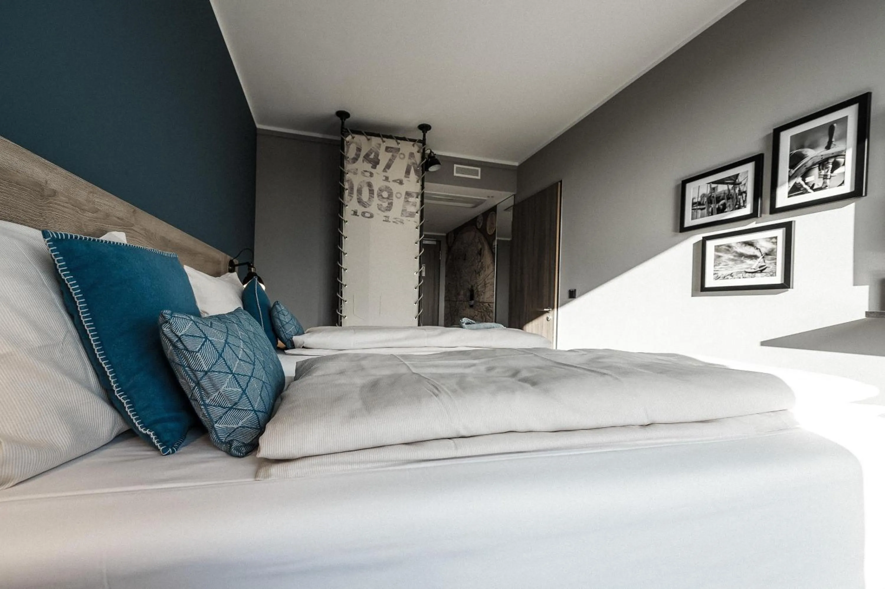 Bedroom, Bed in HARBR Hotel Konstanz, a member of Radisson Individuals