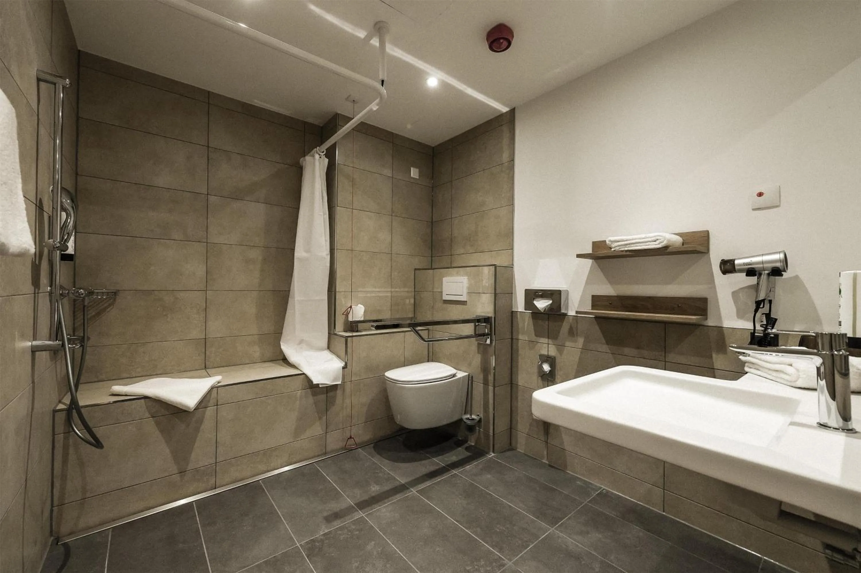 Bathroom in HARBR Hotel Konstanz, a member of Radisson Individuals