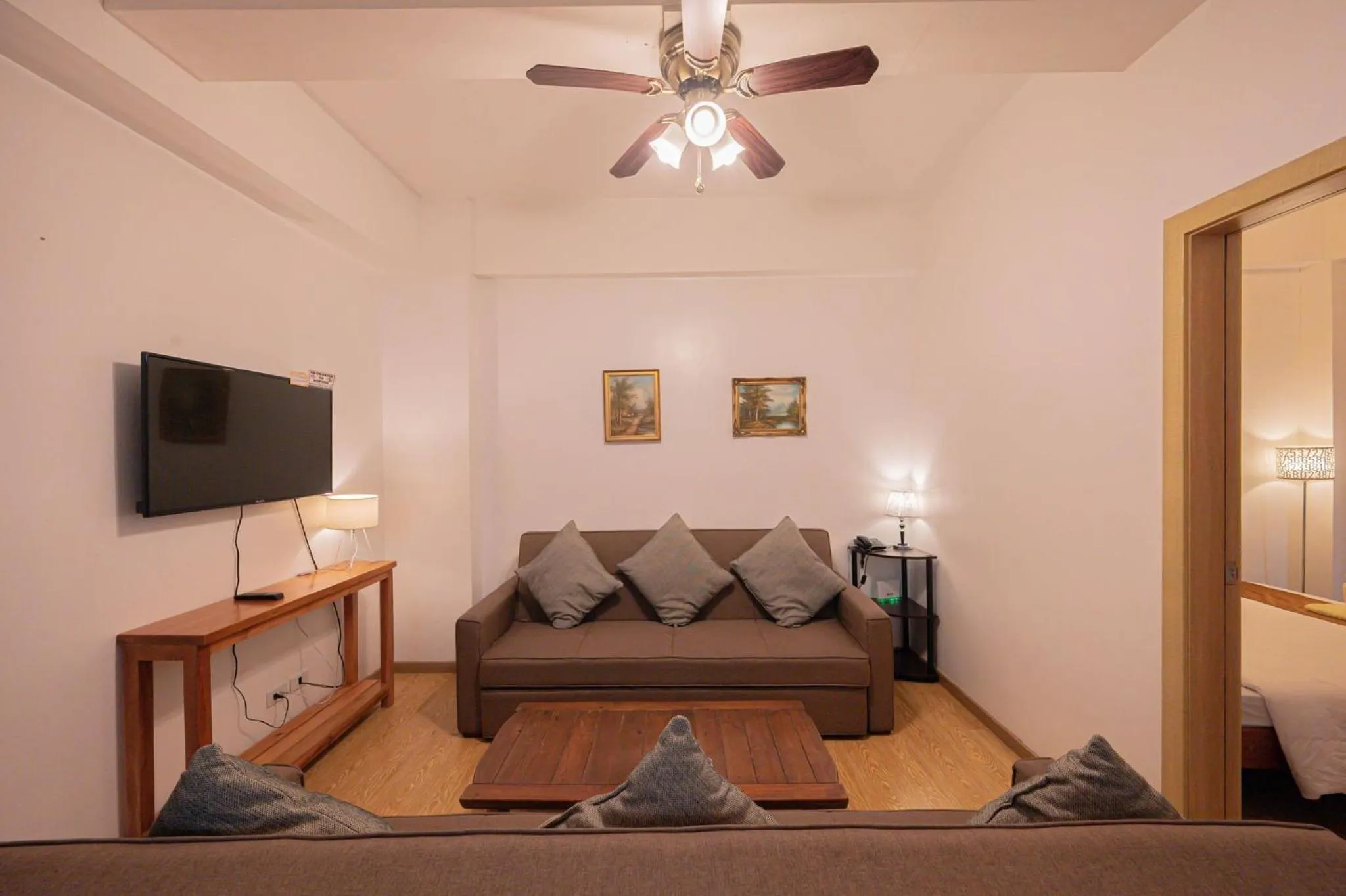 Cedar Peak Condominium by Tripsters Hub