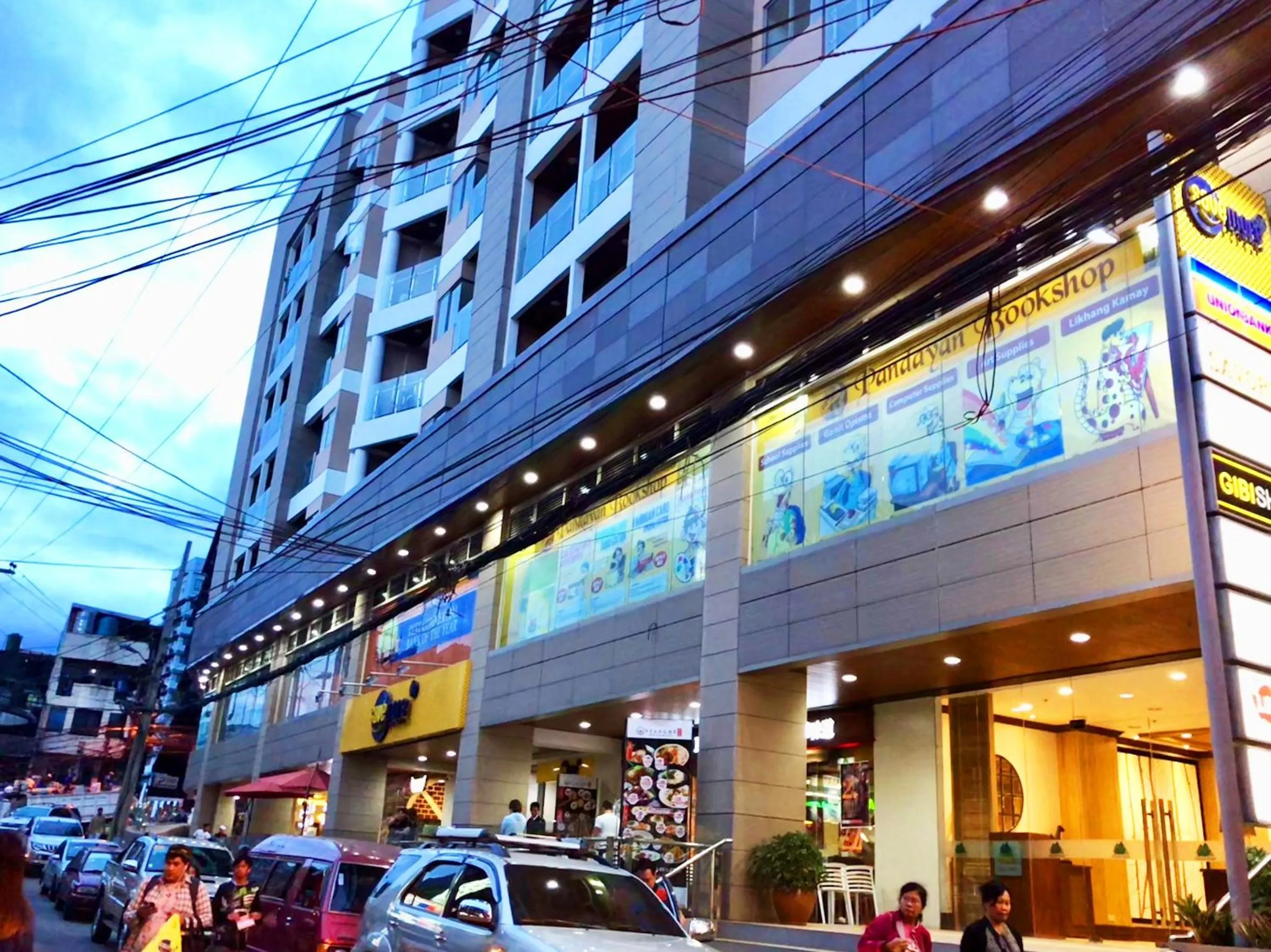 Property building in Cedar Peak Condominium by Tripsters Hub