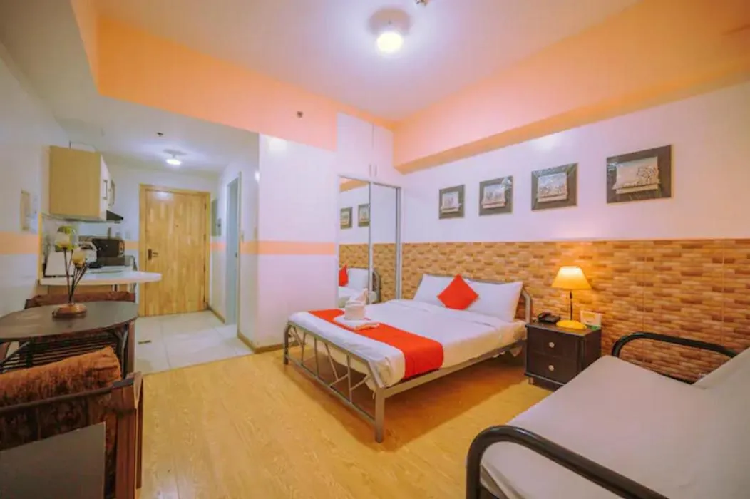 Bed in Cedar Peak Condominium by Tripsters Hub