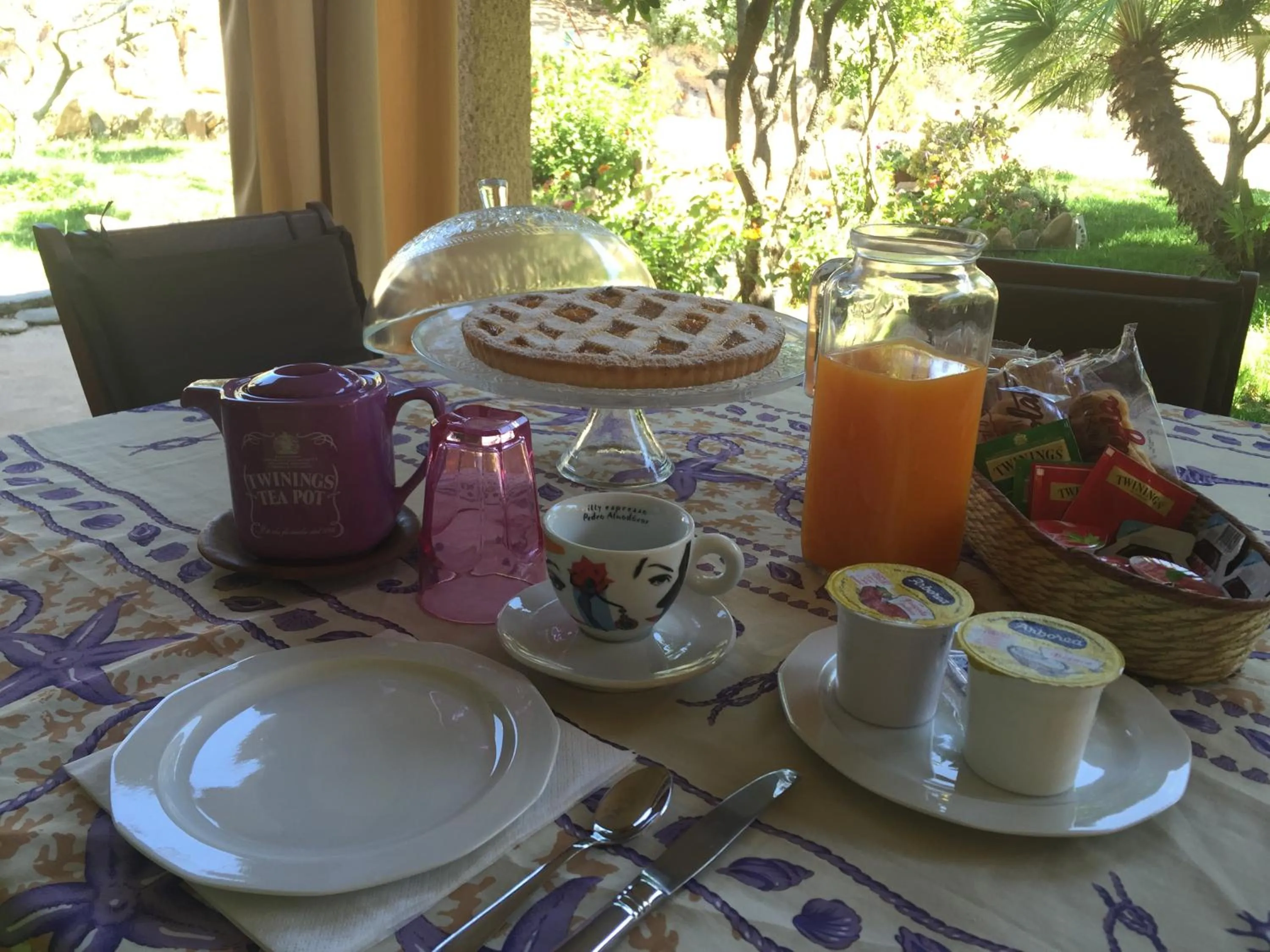 Food and drinks in Domo Minnannu Miriu