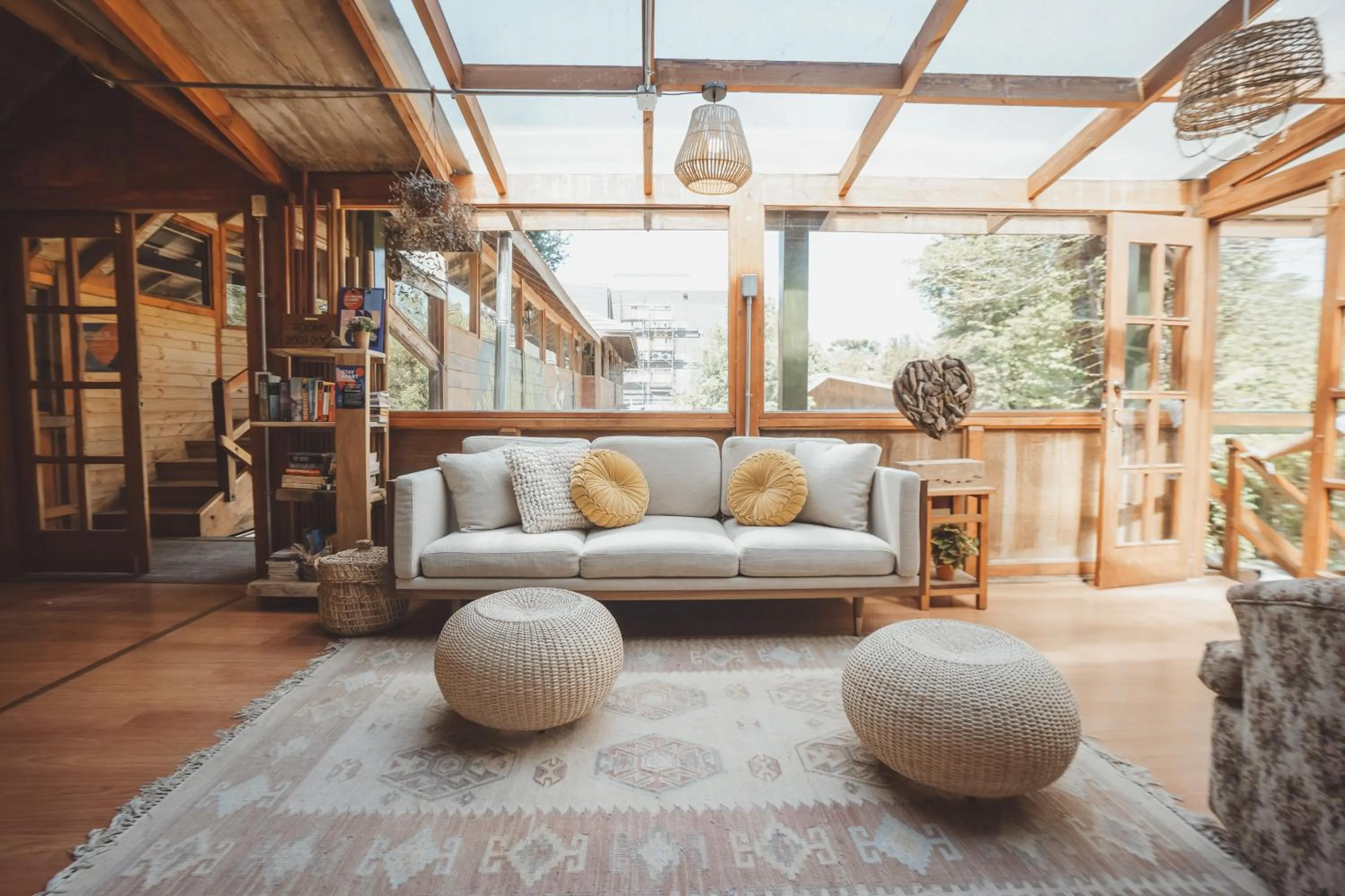 Living room in Selina Plaza Pucón