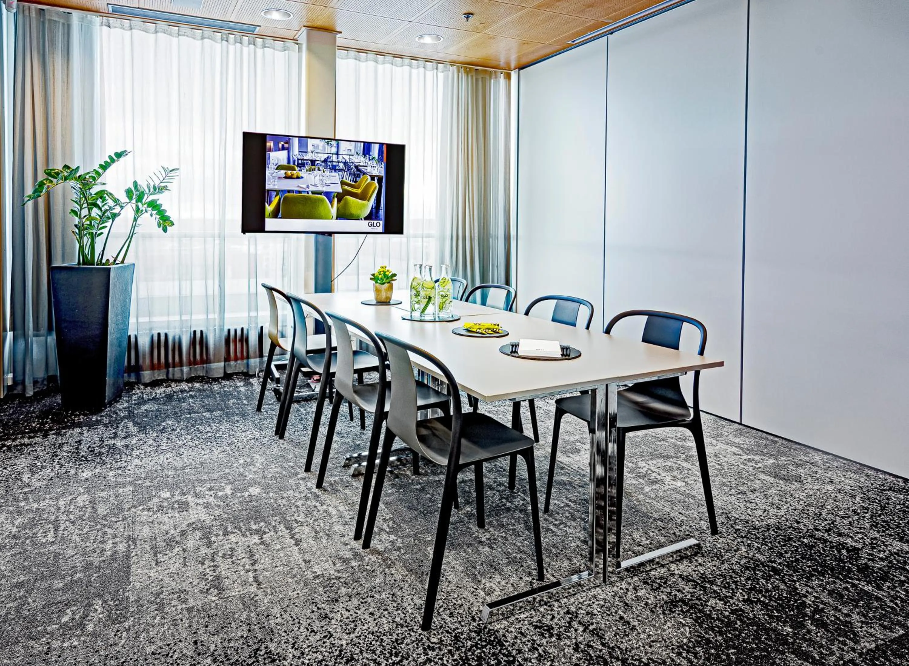 Banquet/Function facilities in Comfort Hotel Sello