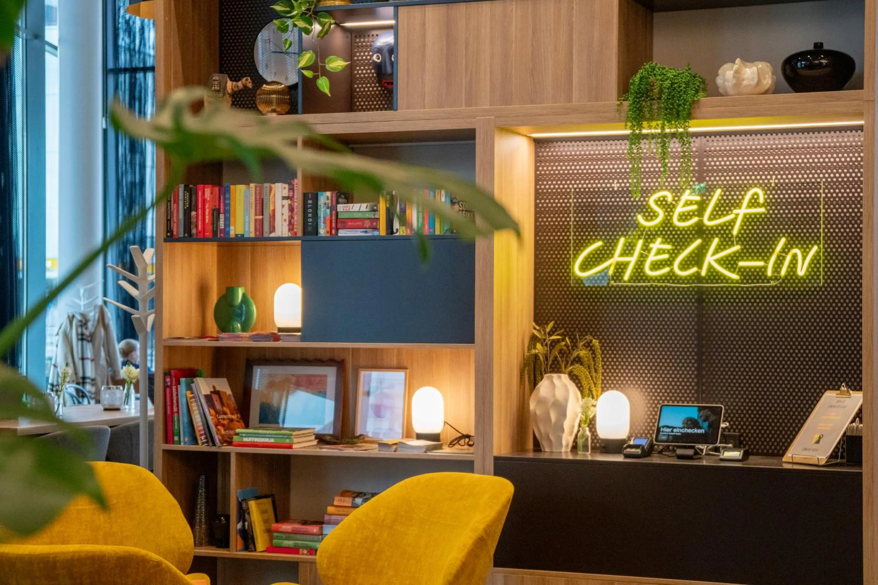 Lobby or reception in Comfort Hotel Sello