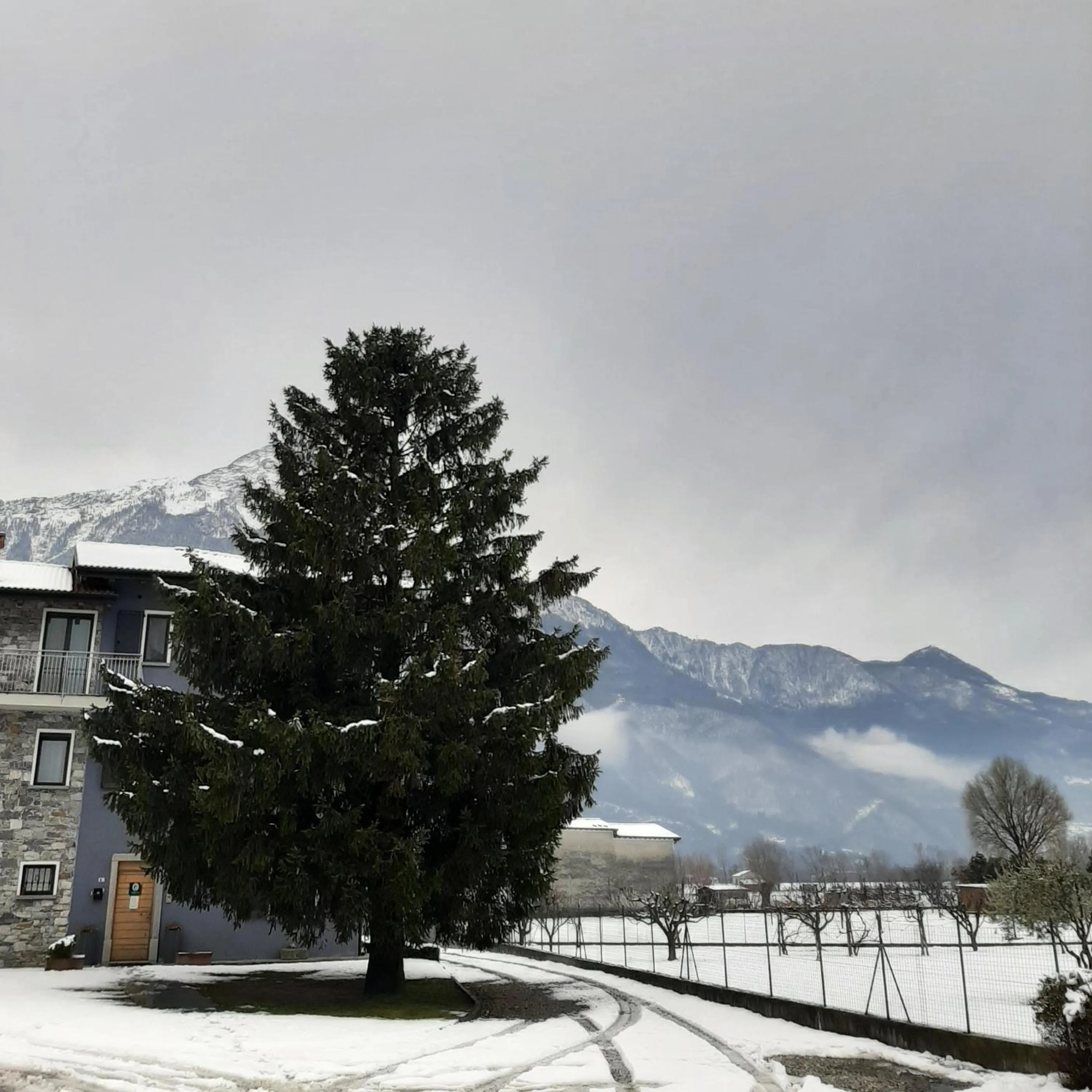 Property building in B&B Zia Vivina