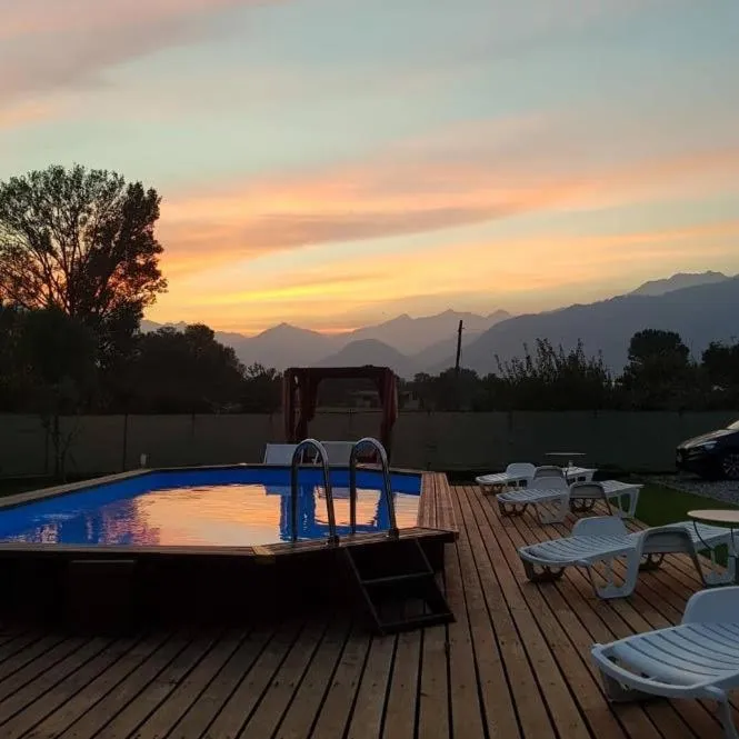 Swimming pool in B&B Zia Vivina