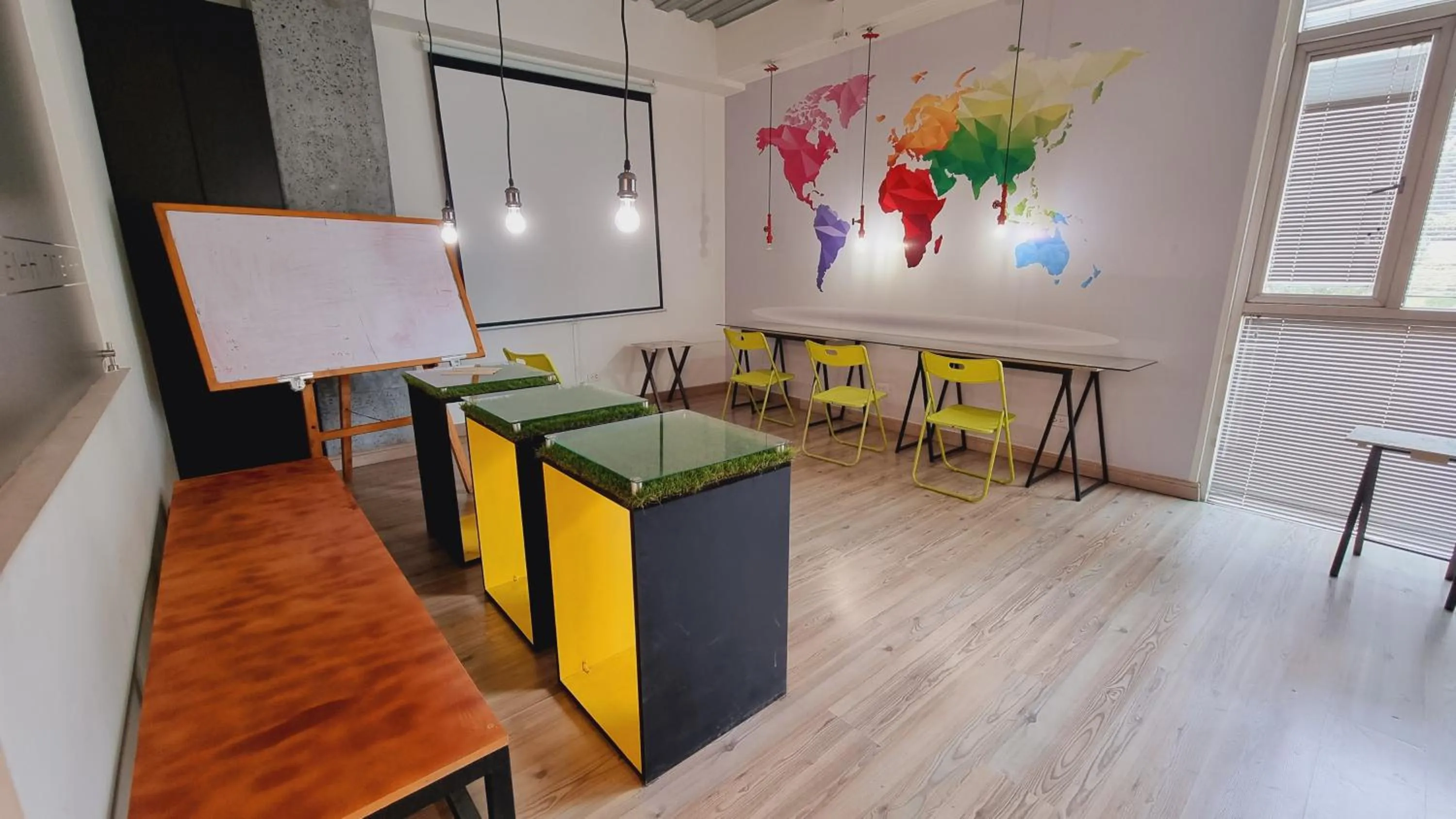 Meeting/conference room in Habitat Suites Hotel By GHO Hoteles