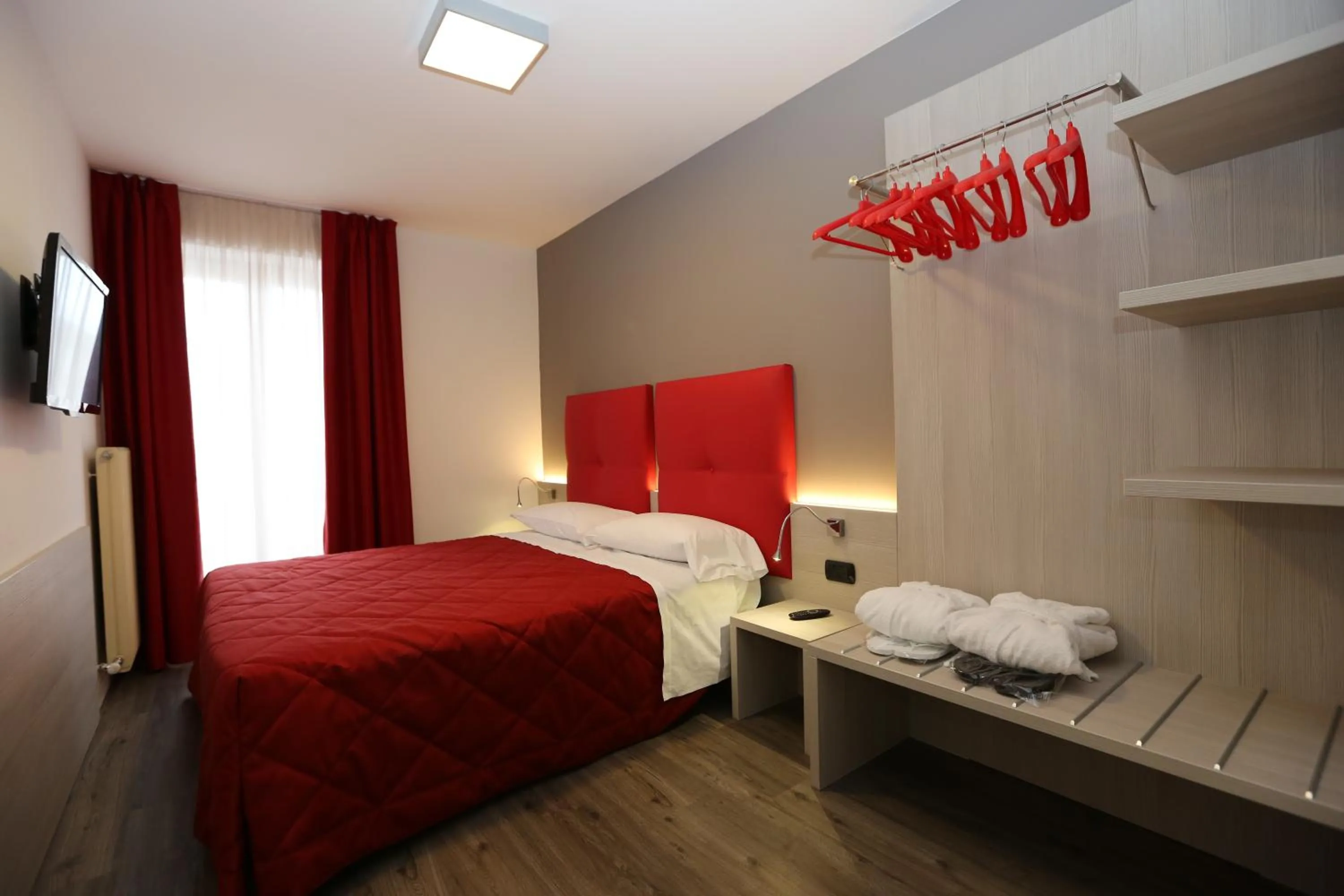 Bedroom, Bed in Residence Diamant