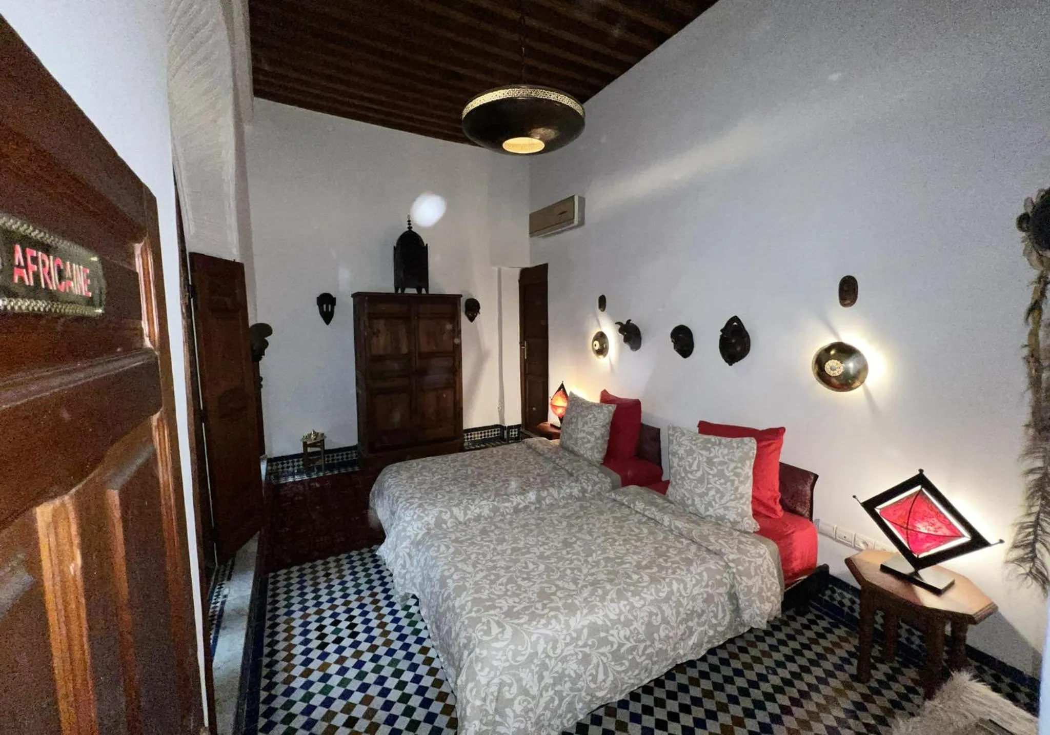 Bed in Riad Dezayn