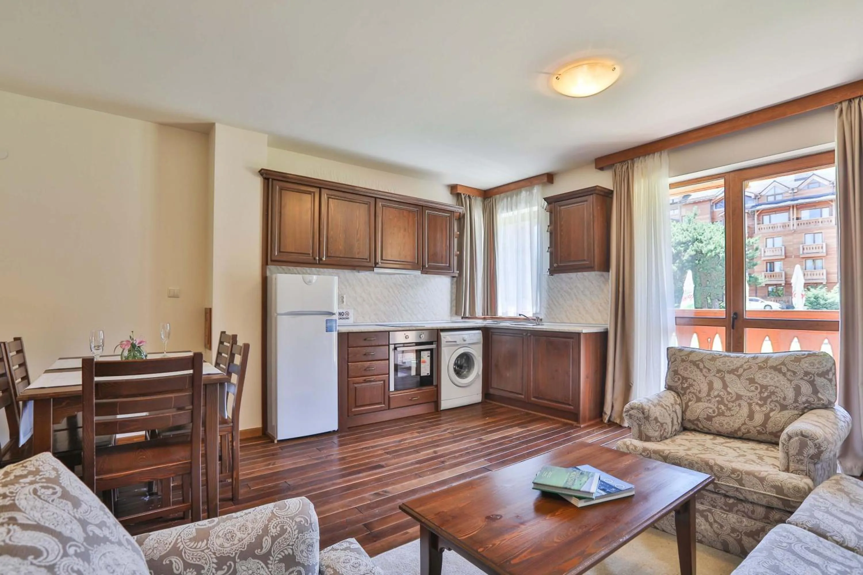 Coffee/tea facilities in Pirin Golf & Country Club Apartment Complex